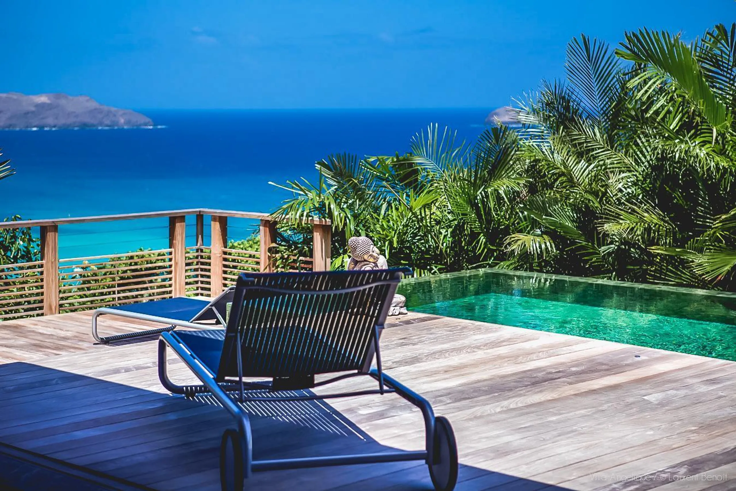 Plentiful Paradise St Jean Estate with Private Pool and Fitness Room — photograph 2