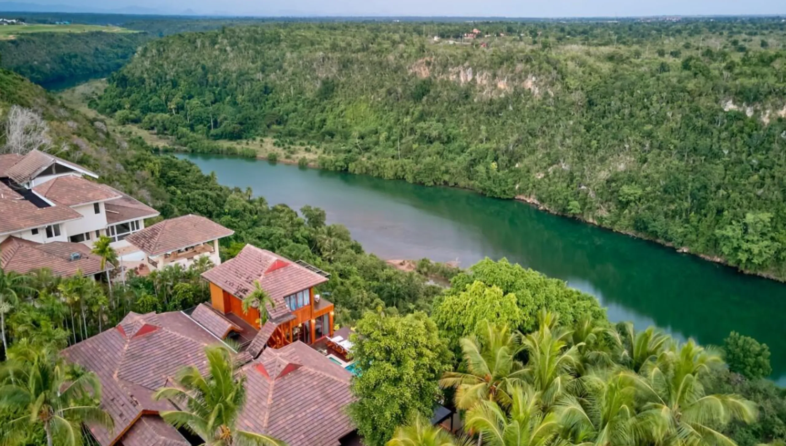 Majestic Villa Atop the Chavon River with Private Pool and Unparalleled Vistas — photograph 6
