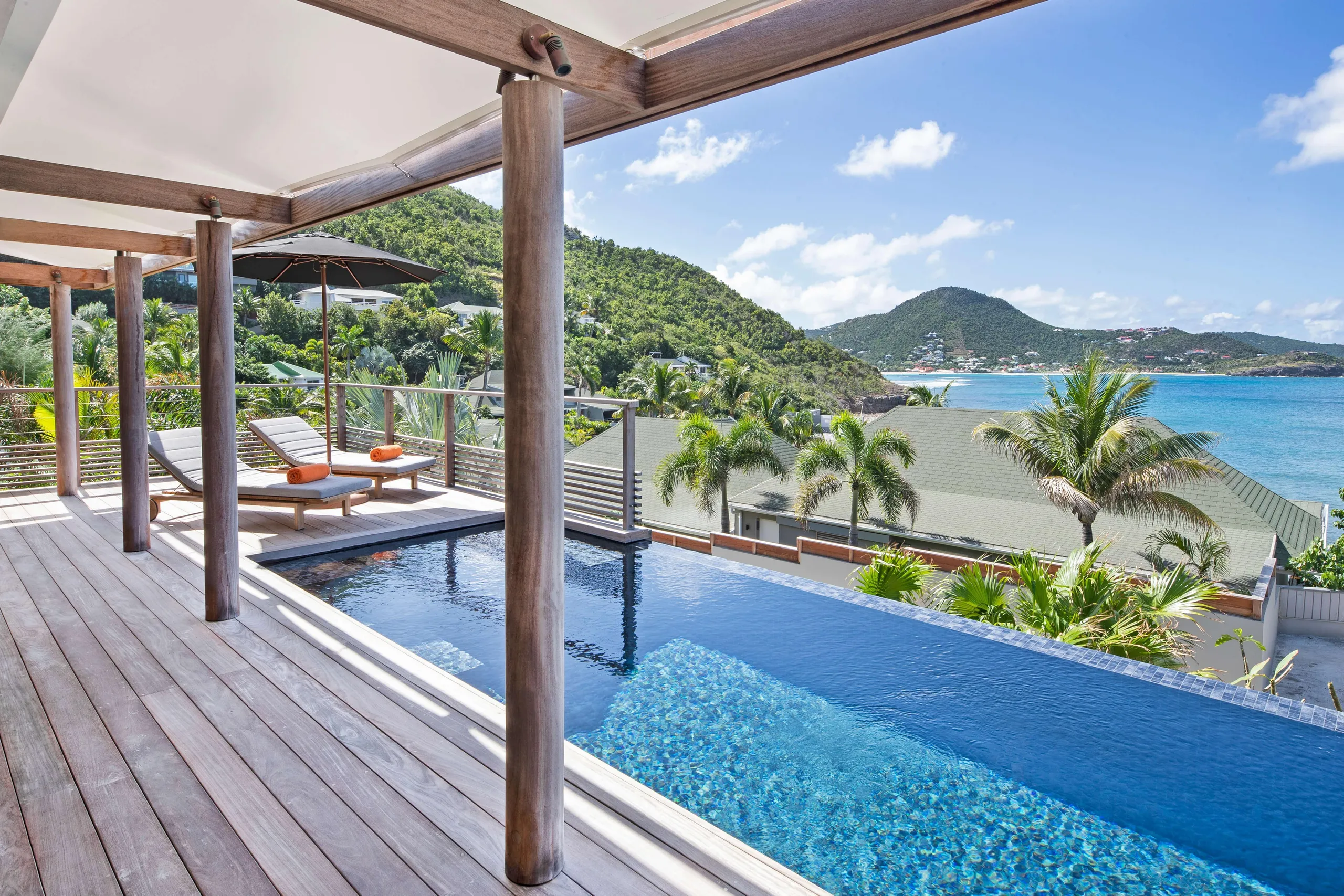 Captivating Idyllic Holiday Villa with Private Pool in Pointe-Milou, Pointe Milou