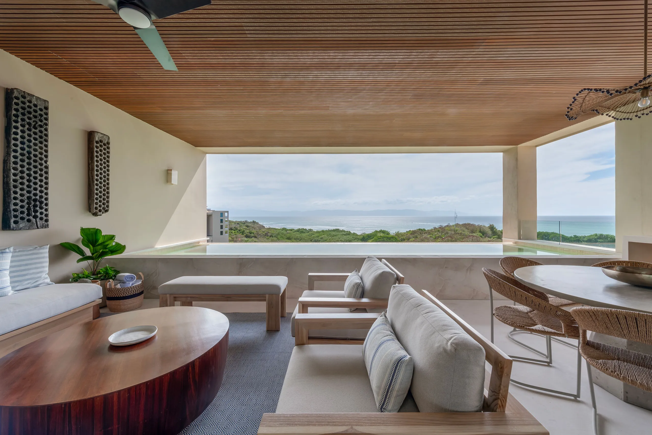 Luxe 4-Bedroom Penthouse with Infinity Pool in Punta Mita — photograph 9