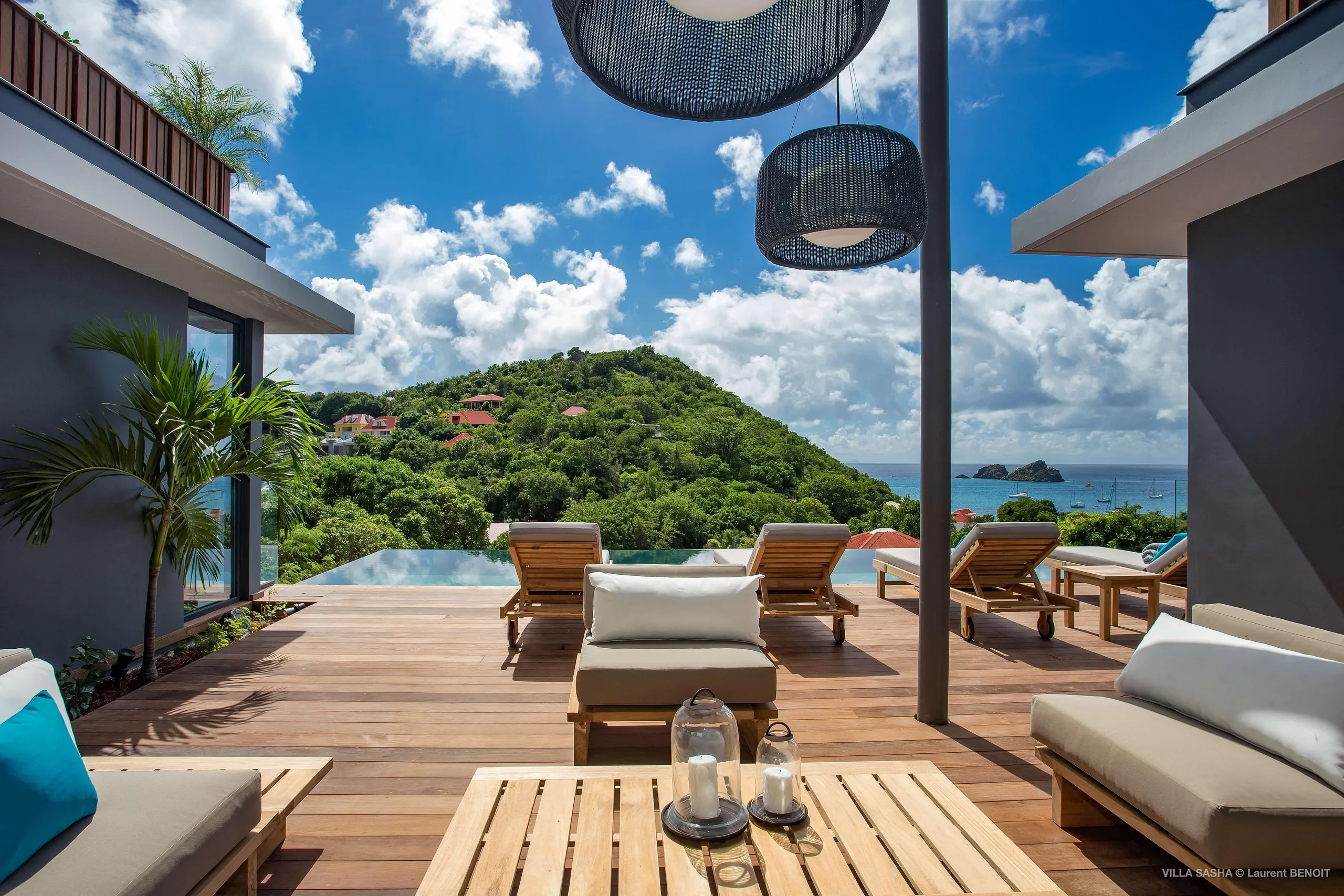 Chic Tropical Villa with Ocean Views in Corossol, St. Barths — photograph 12