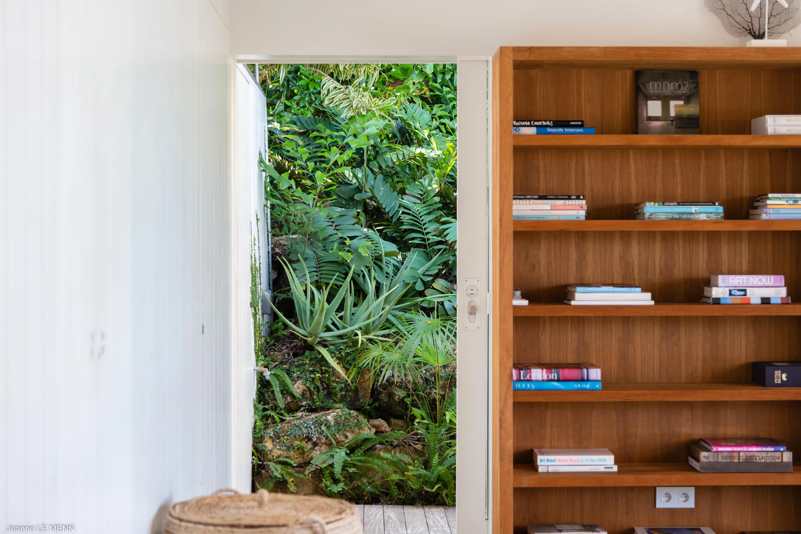Exquisite Seaview Villa with Private Pool and Zen Garden — photograph 10