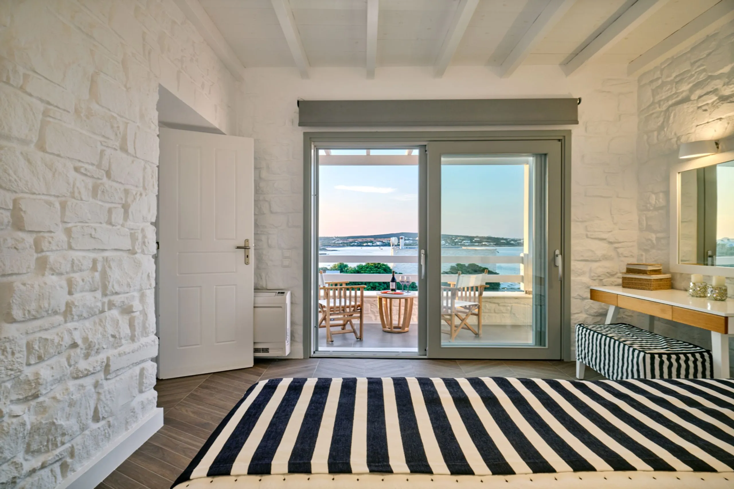 Santa Maria Seaside Villa with Pool, Garden & Breathtaking Sea Views — photograph 7