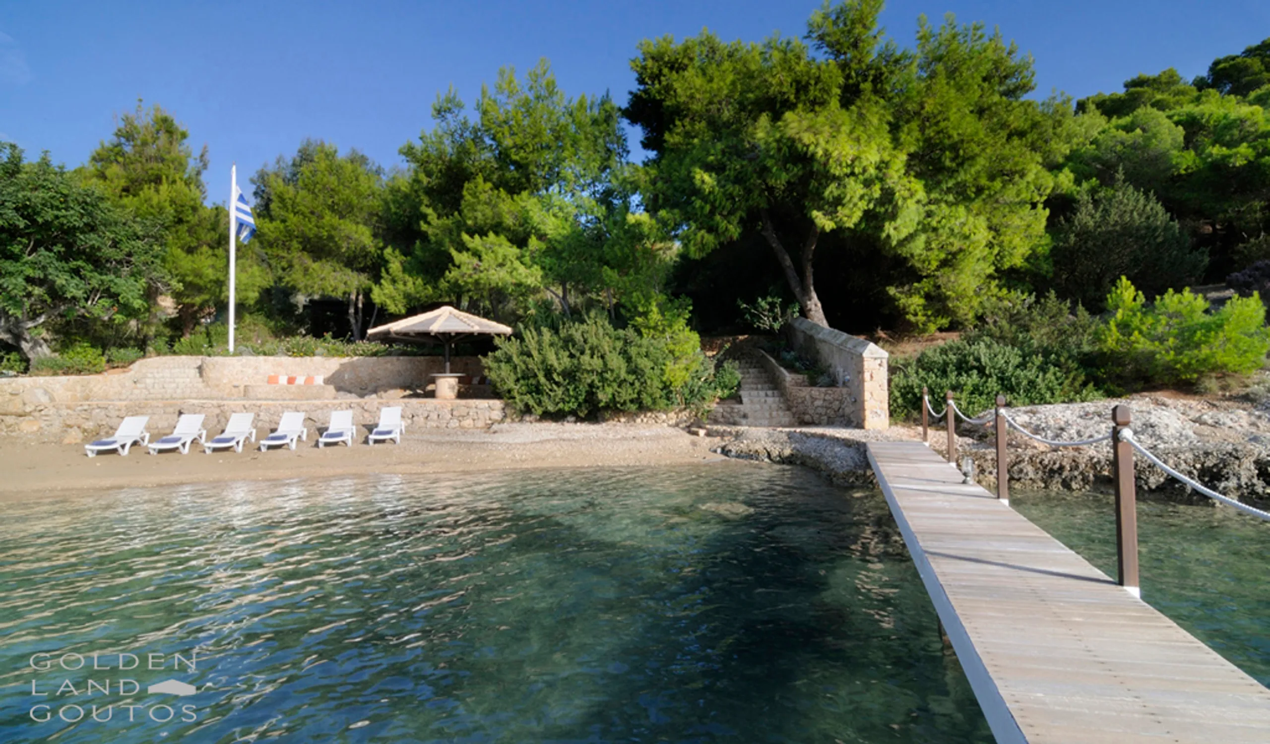 High-class Mediterranean Villa with Pool and Panoramic Sea Views — photograph 3