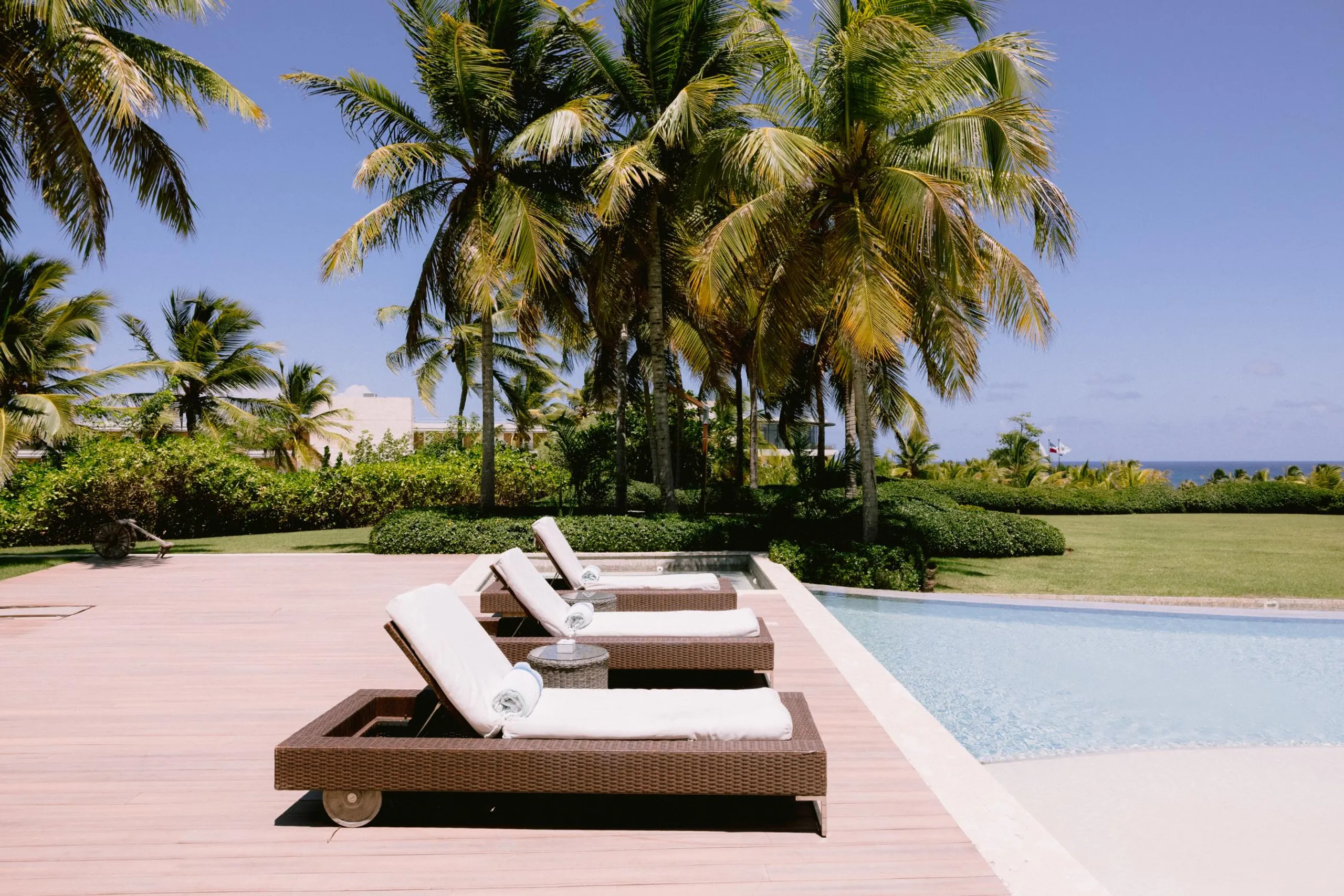 Spacious Villa with Private Pool, Chef & Golf Course Views — photograph 12