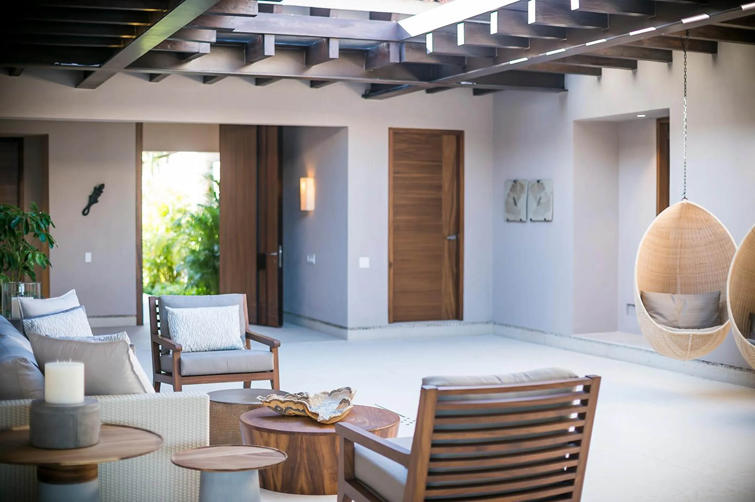 Masterful Villa in Punta Mita's Gated Community with Private Infinity Pool — photograph 12