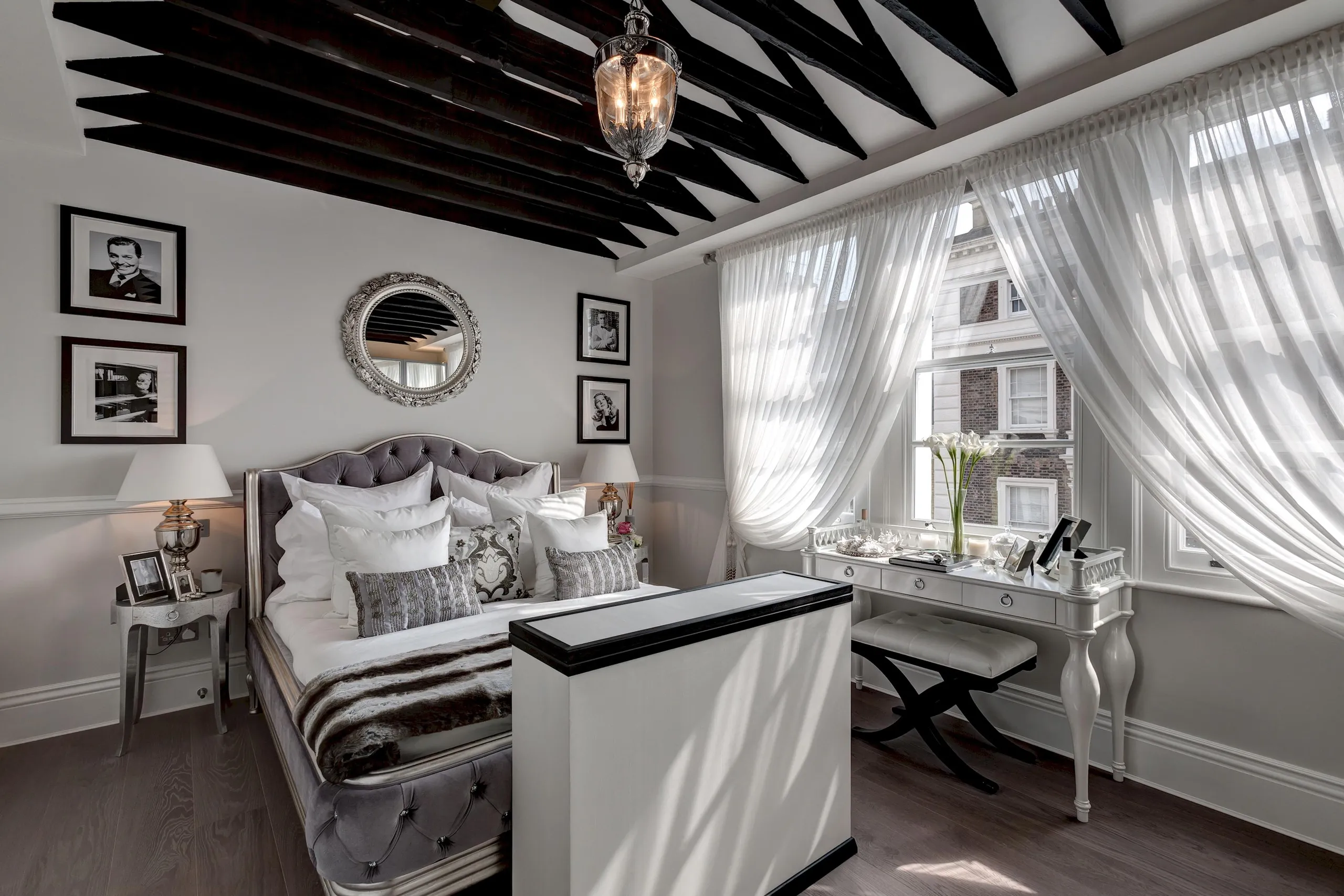 Stunning Luxury British Penthouse London Loft — photograph 6