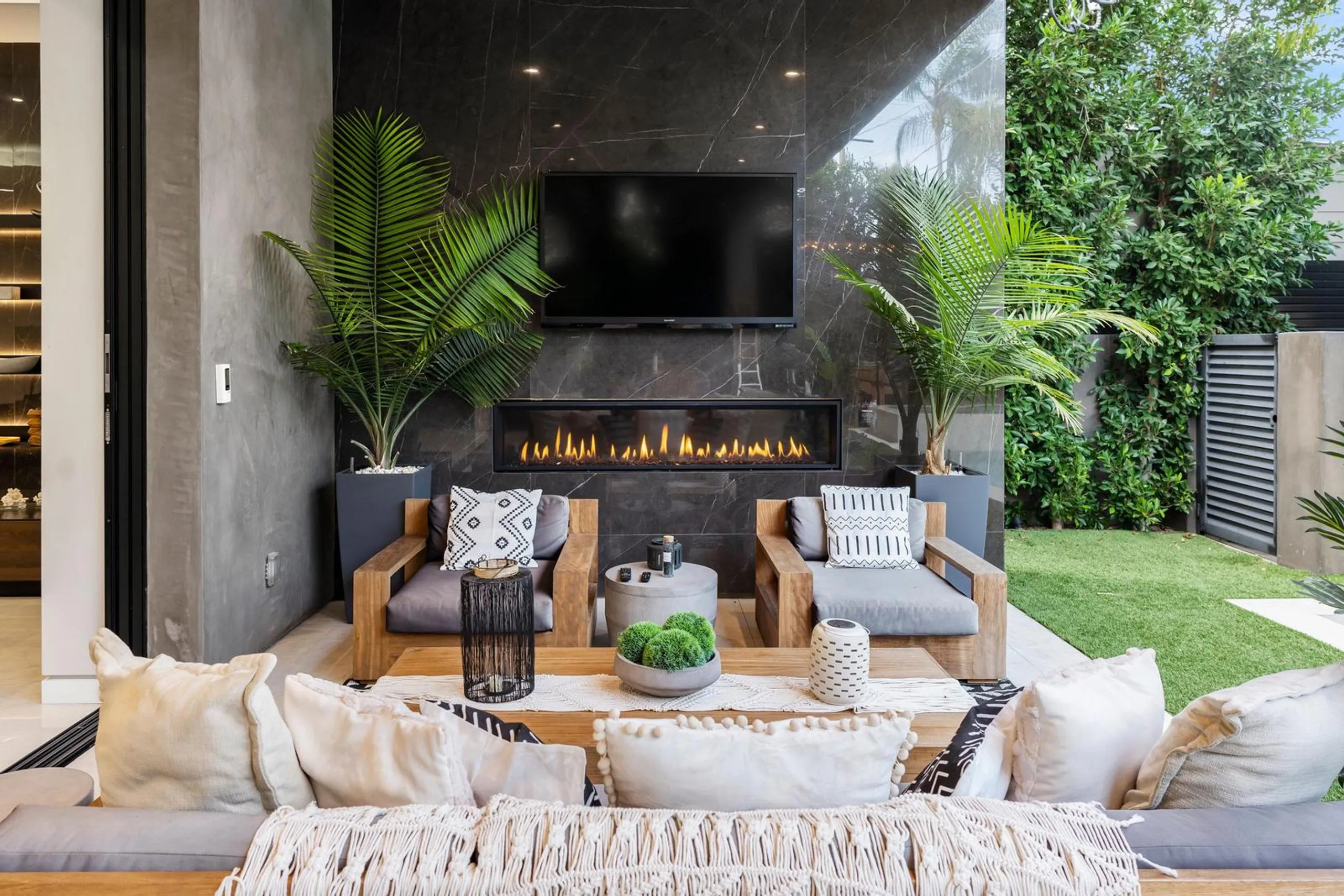 Chic West Hollywood Villa with Private Pool — photograph 10