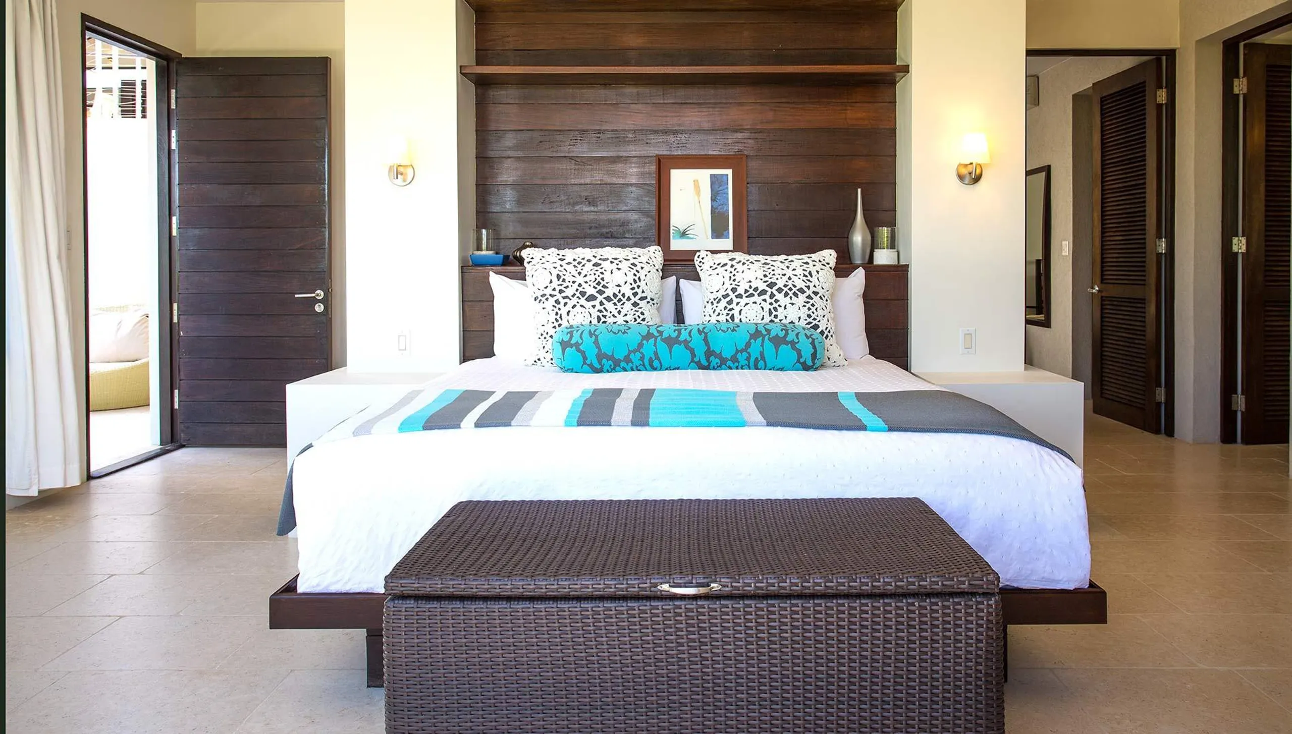 Pocket Listing: Refreshing 4-bedroom Villa With Caribbean Sea Views — photograph 10
