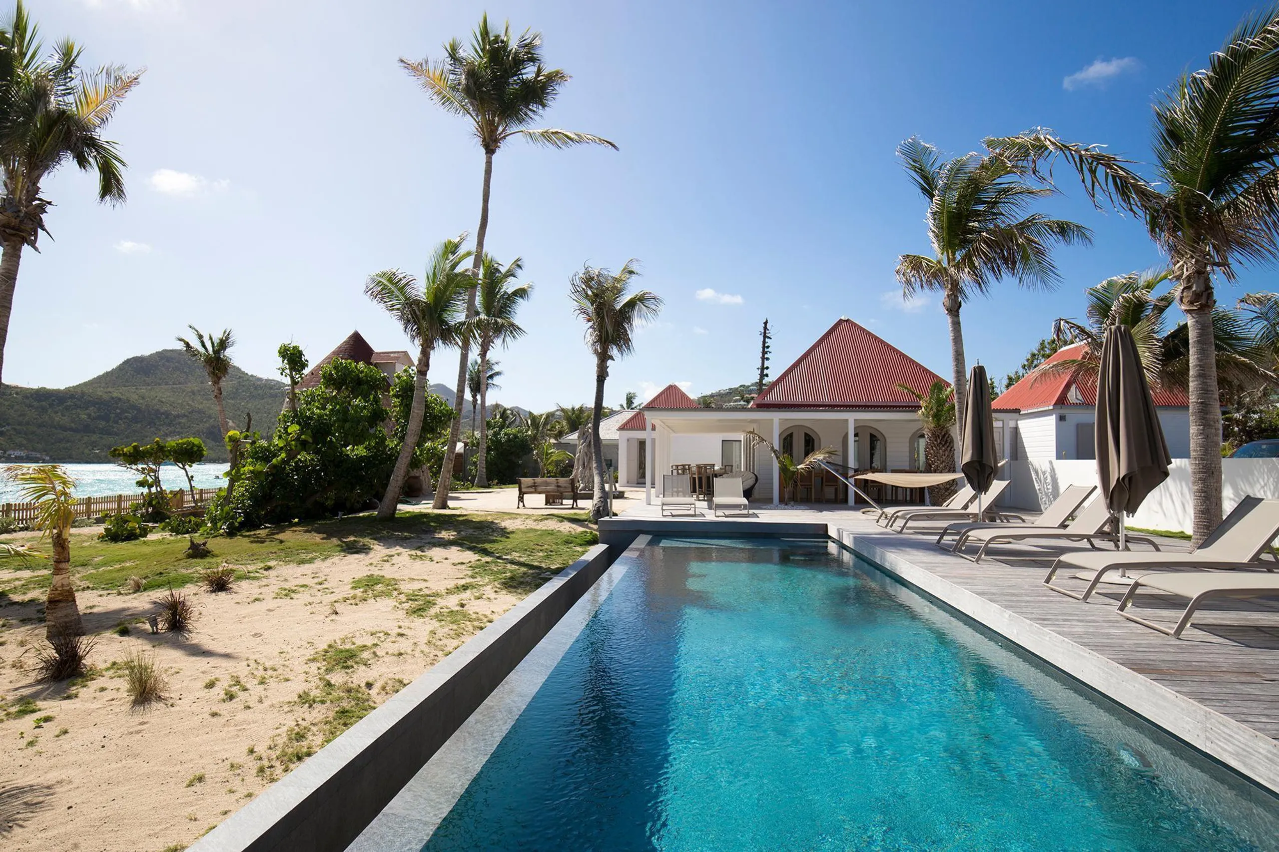 Stunning Seaside Villa with Private Pool and Walks to Beach, St Jean Beach