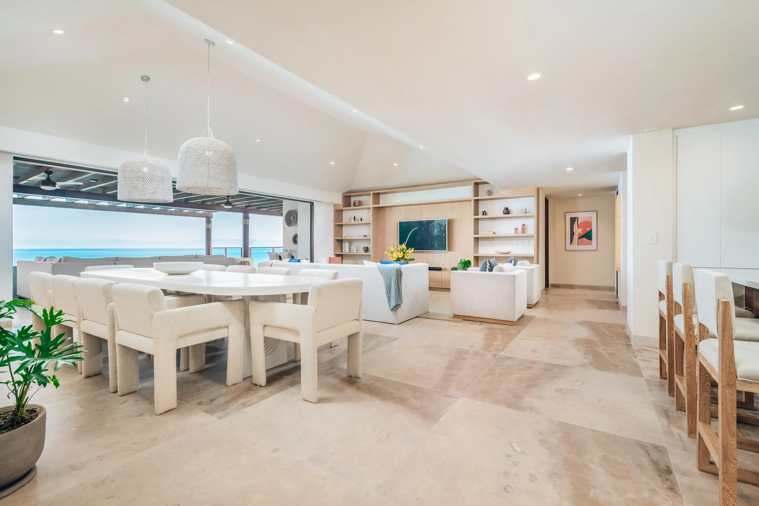 Motivating 4-Bedroom Penthouse with Private Pool in Punta Mita — photograph 8
