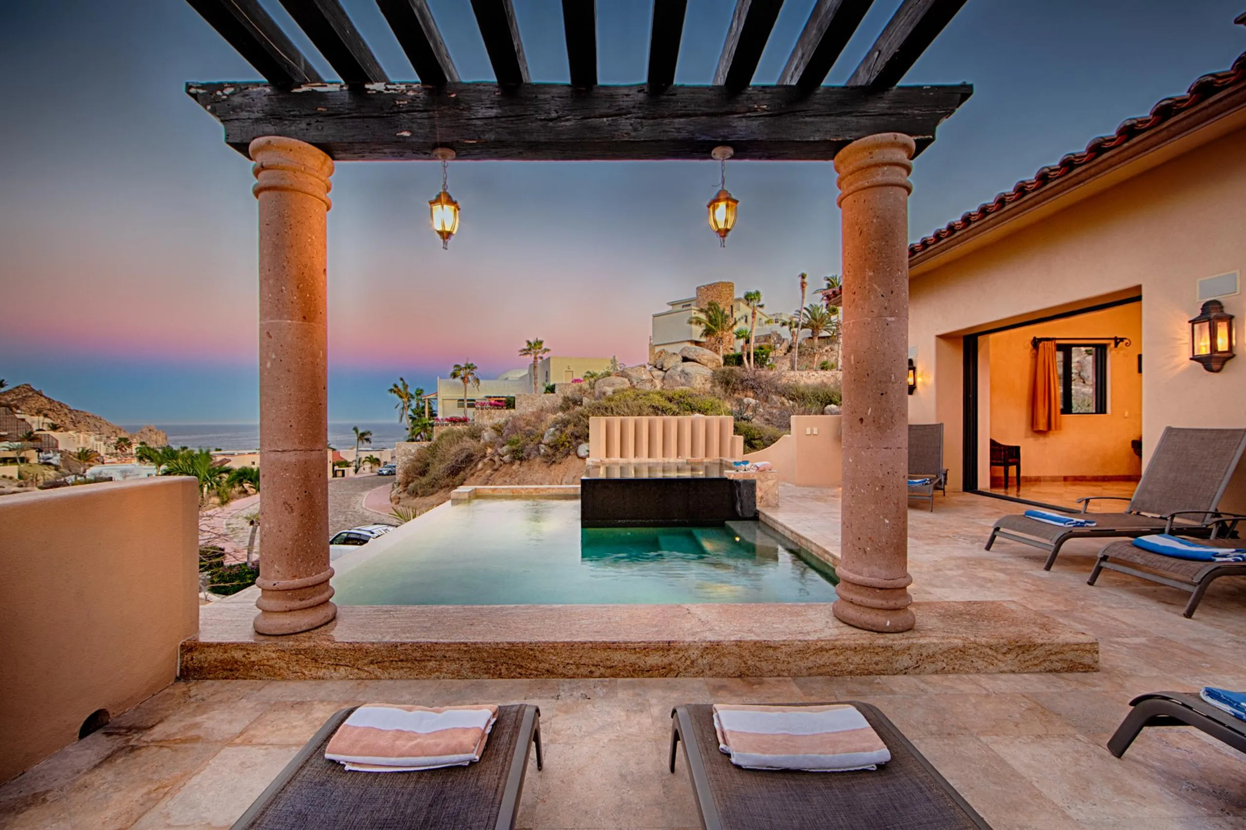 Pedregal New Construction Luxury Estate with Infinity Pool, Hot Tub and Sweeping Views, Pedregal