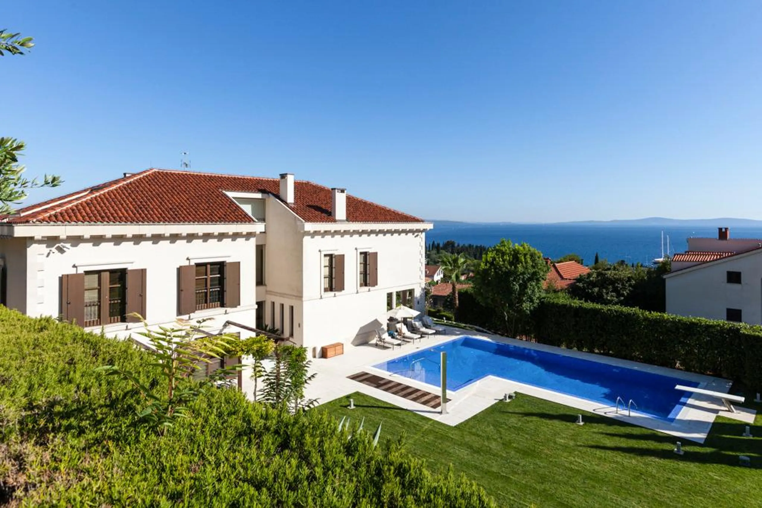Elegant 4BR Villa with Pool and Adriatic Ocean Views, Split