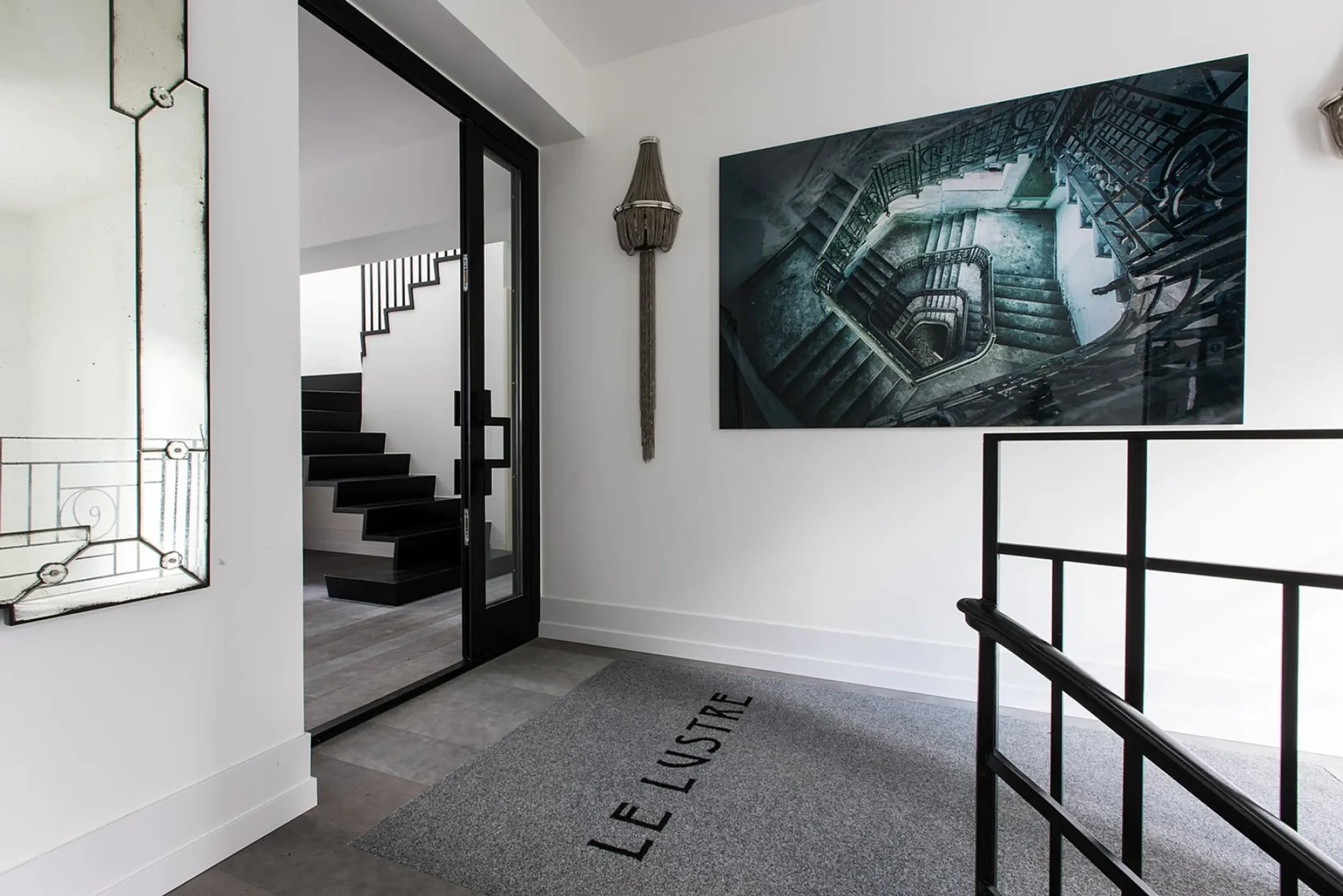 Exceptional 439m² Art Deco Penthouse in Chamonix with Roof Terrace & Mont Blanc Panorama — photograph 7