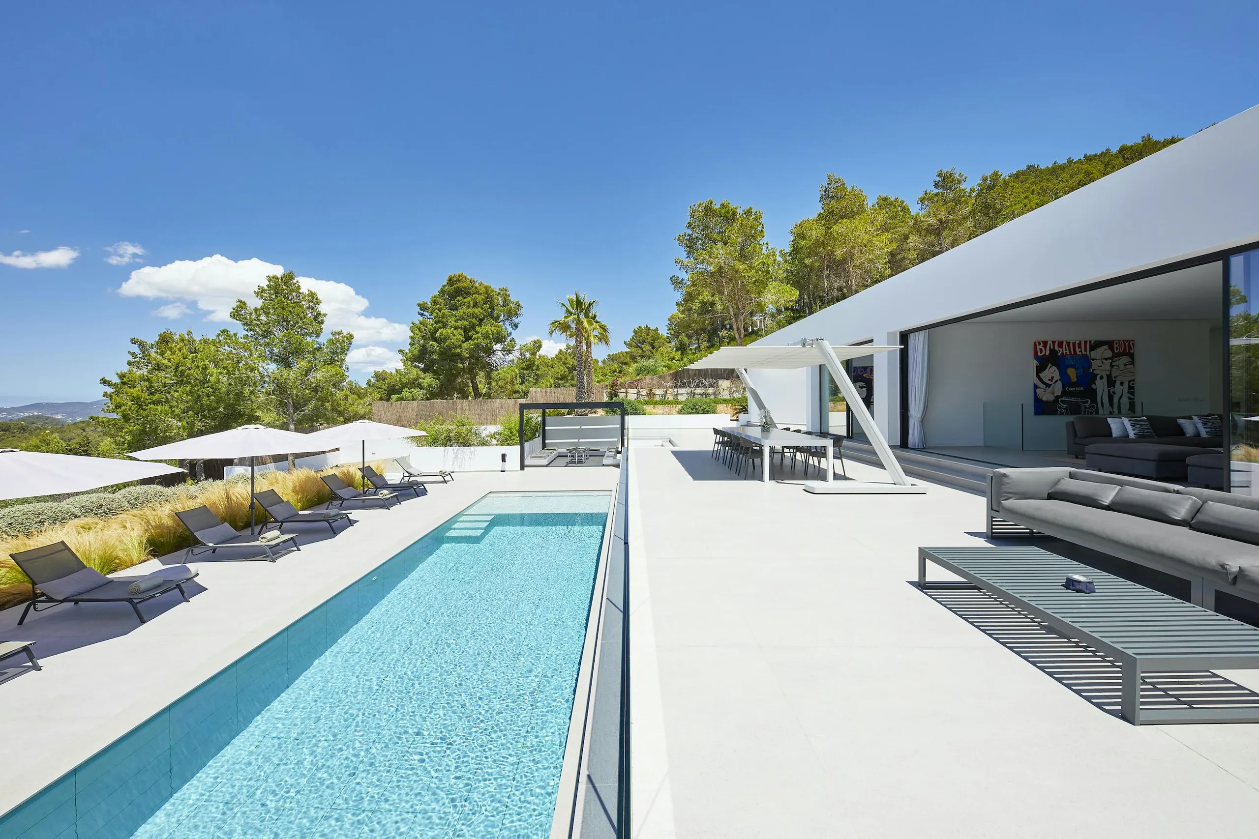 Modern Contemporary Villa in Ibiza with Private Pool and Fitness Area — photograph 4