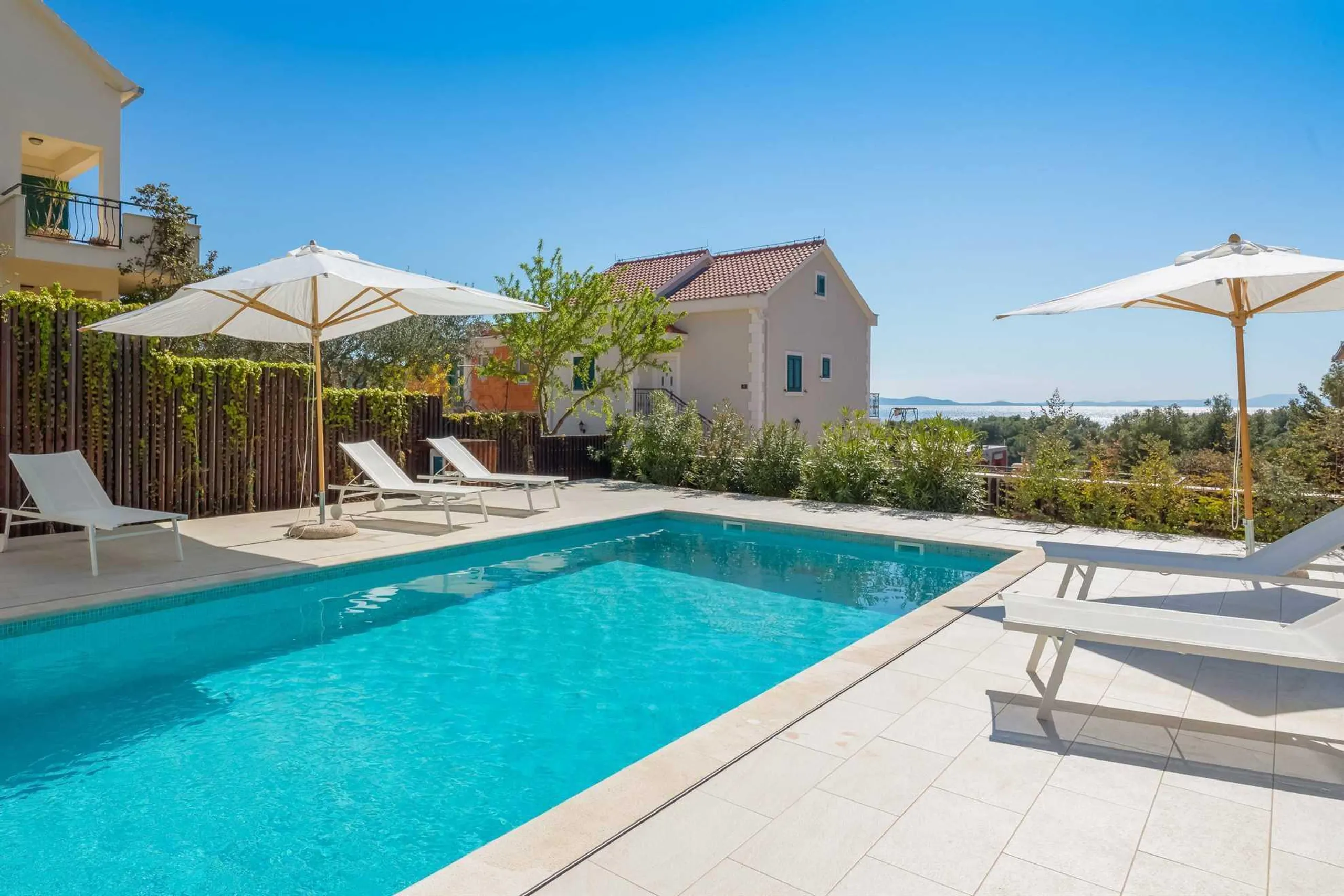 Sumptuous Villa with Private Pool and Bay Views on Brac Island — photograph 5