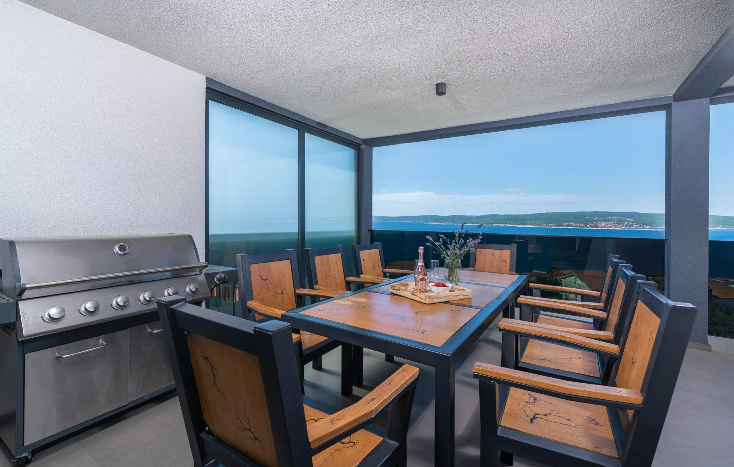 Captivating Villa with Heated Pool and Mesmerizing Views of the Adriatic Sea — photograph 10