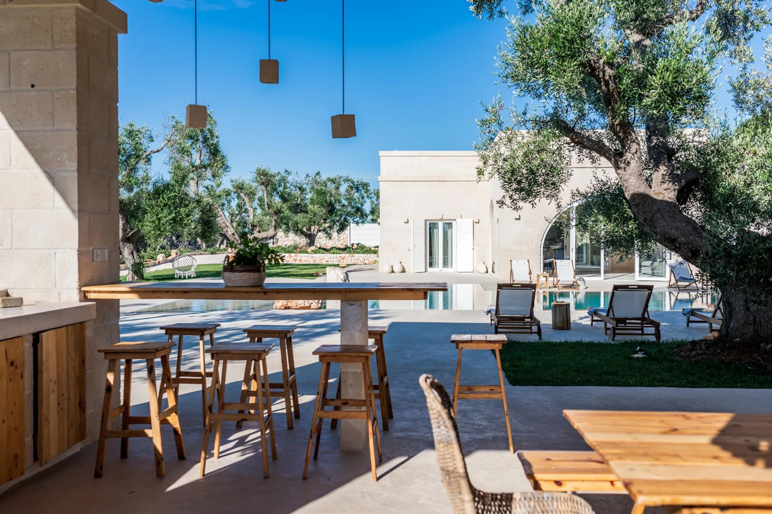 Lavish Countryside Haven w/ Heated Pool & Acres of Olive-Draped Tranquility — photograph 9