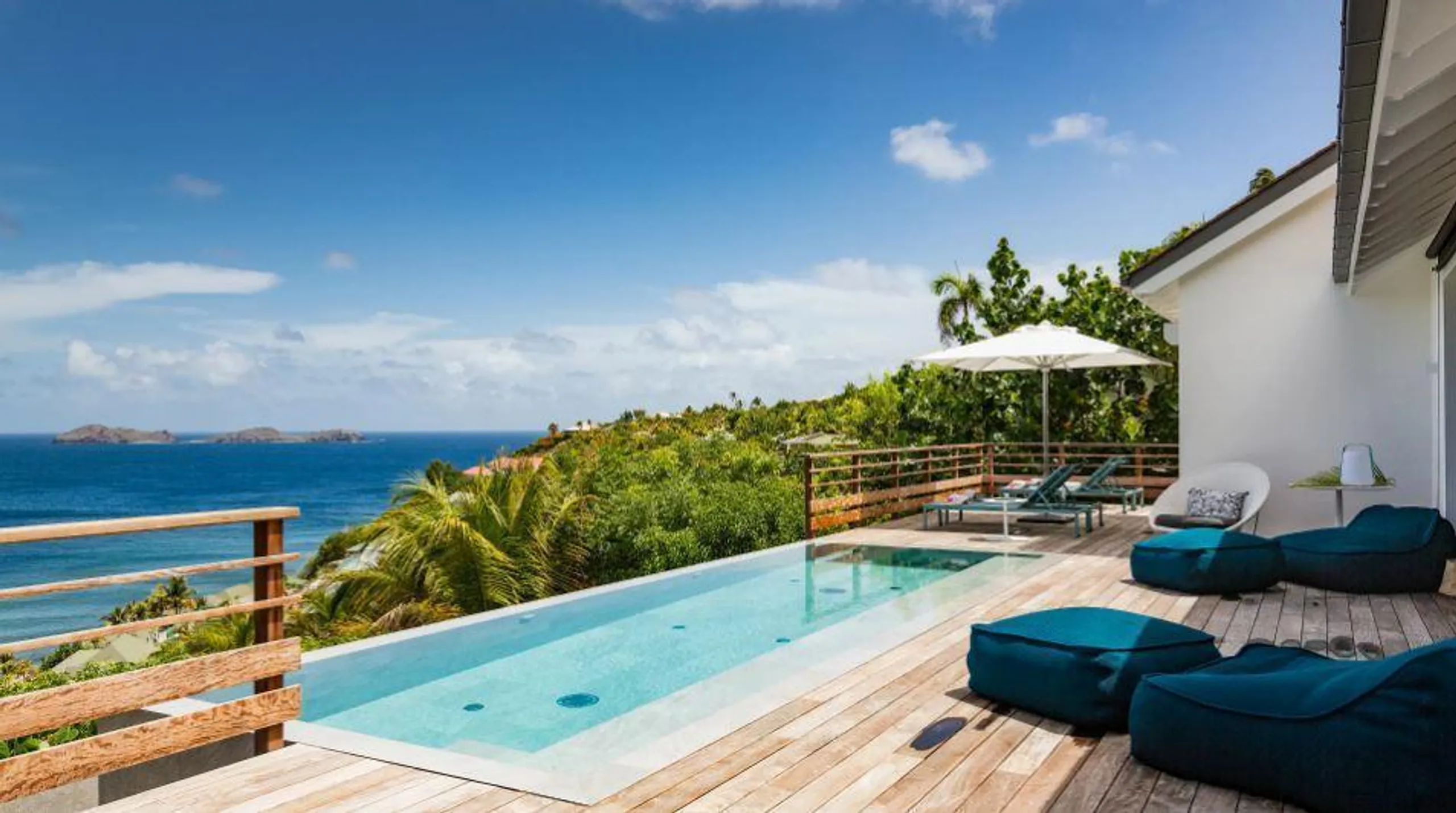 Sleek Contemporary Styled Villa with Heated Pool and Breathtaking Ocean Views, Pointe Milou