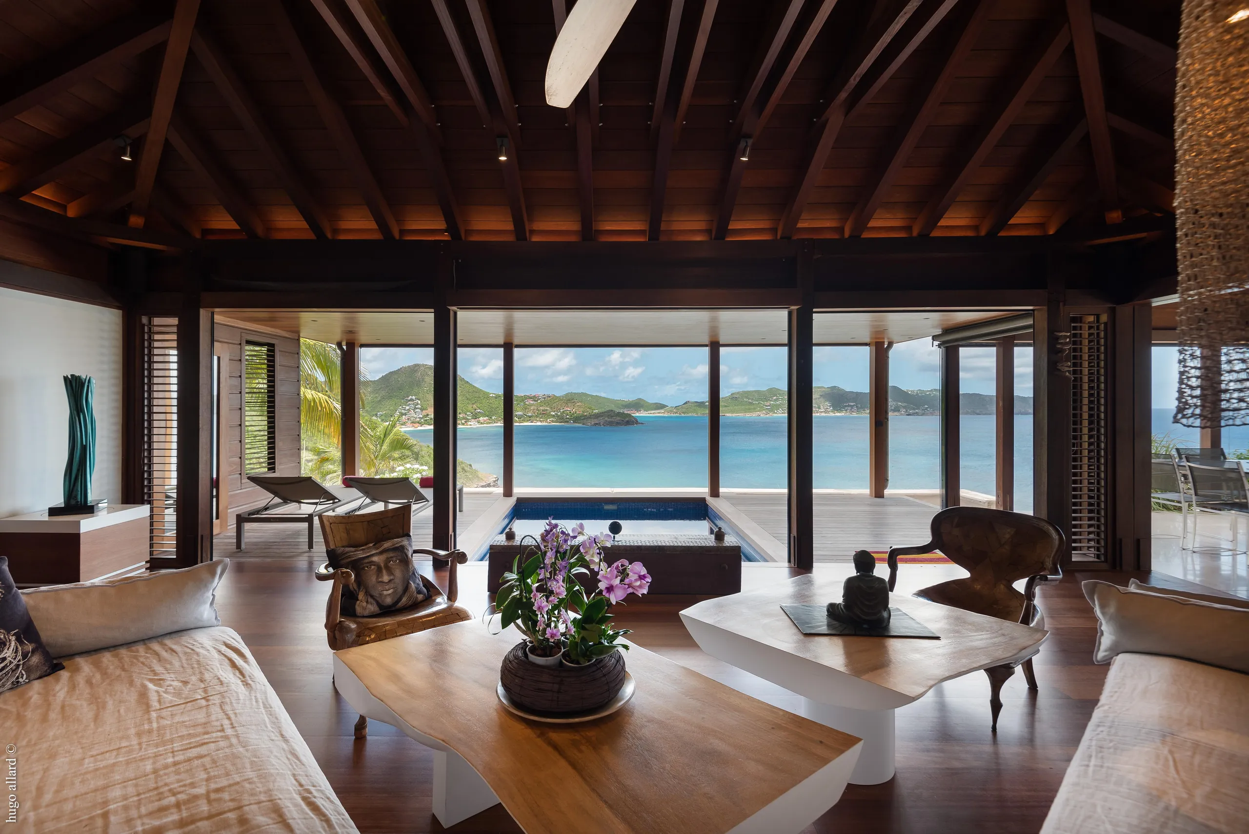 Rejuvenating Seaside Villa with Private Pool and Walks to Beach — photograph 6