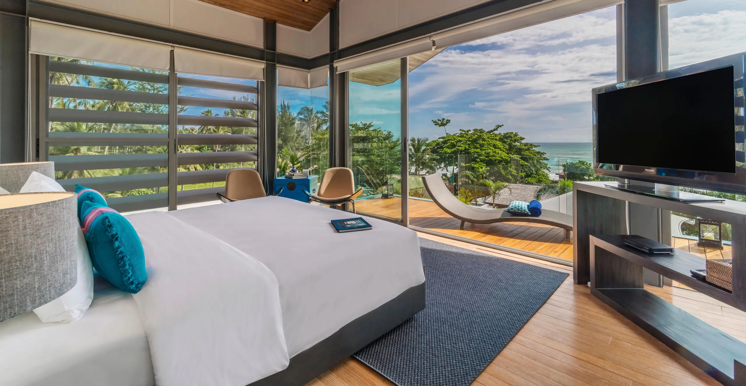Sensational Tropical Villa with Luxury Pool — photograph 7