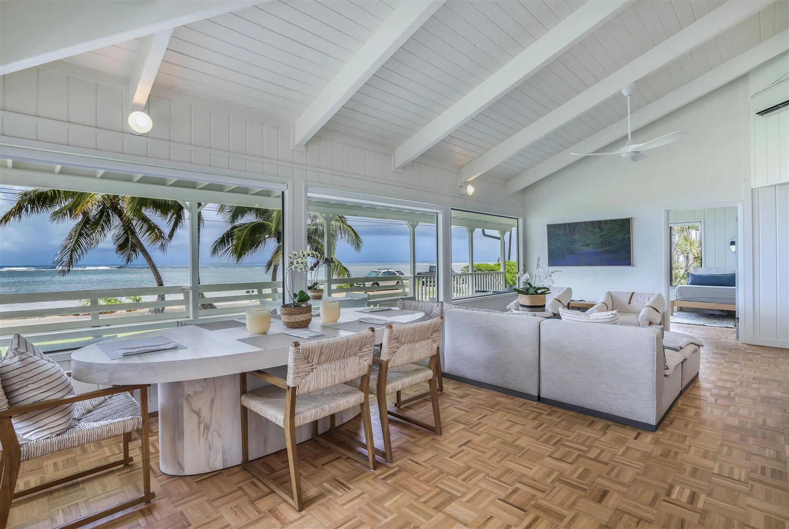 Kauai North Shore Ocean Front Villa with Stunning Ocean Views — photograph 4