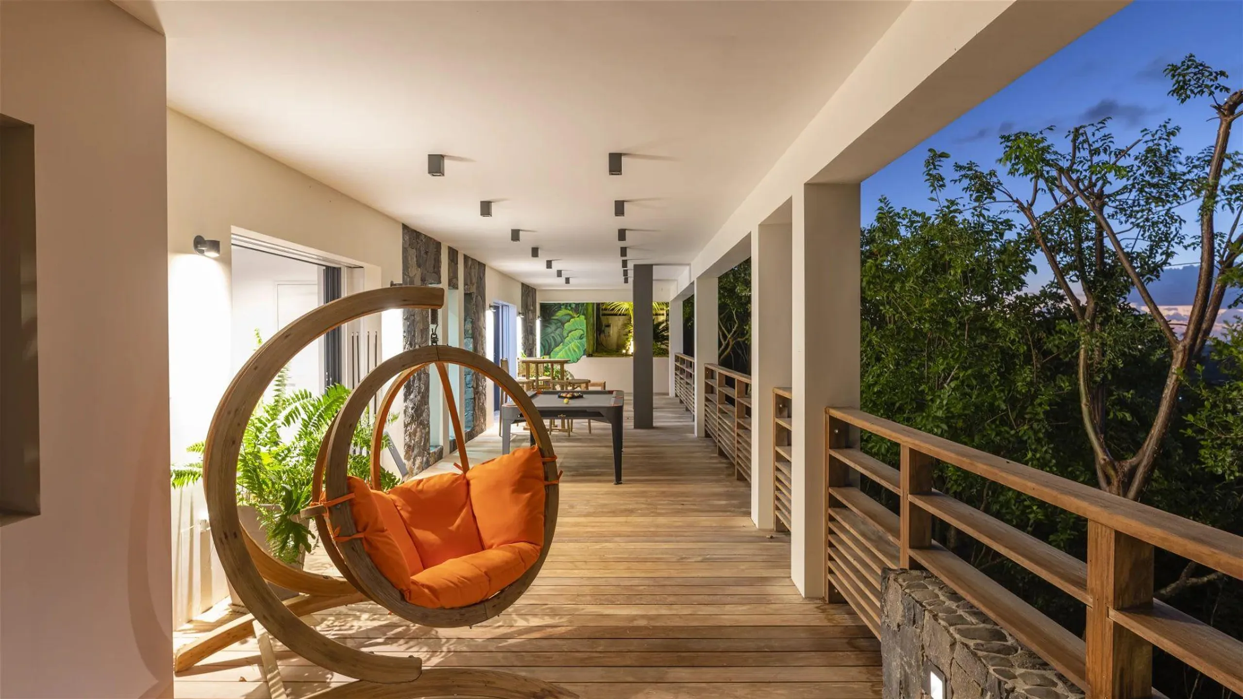 Tranquil Seaview Villa with Invigorating Pool — photograph 7