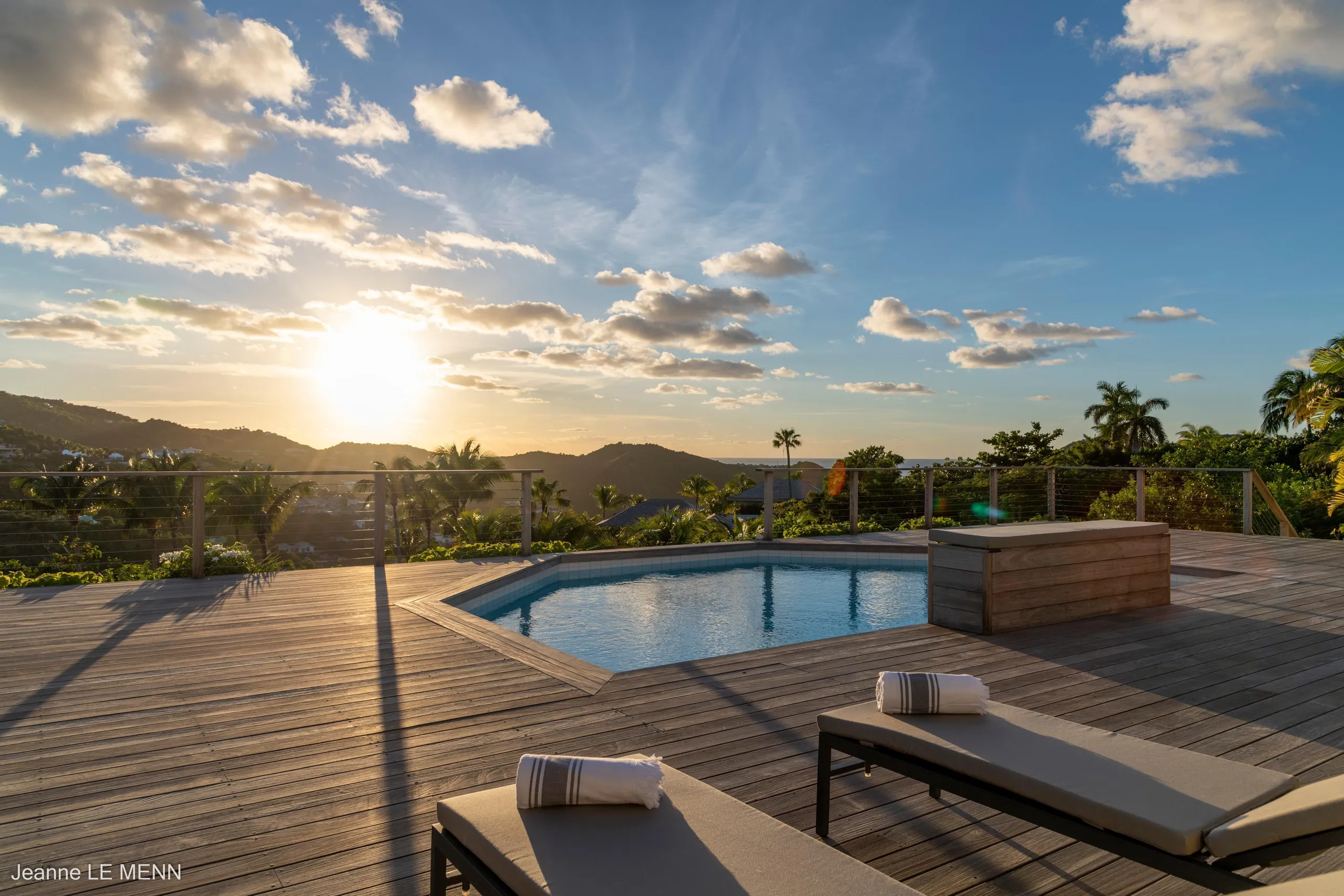 Superb Seaside Villa with Private Pool and Stunning Ocean Views — photograph 6