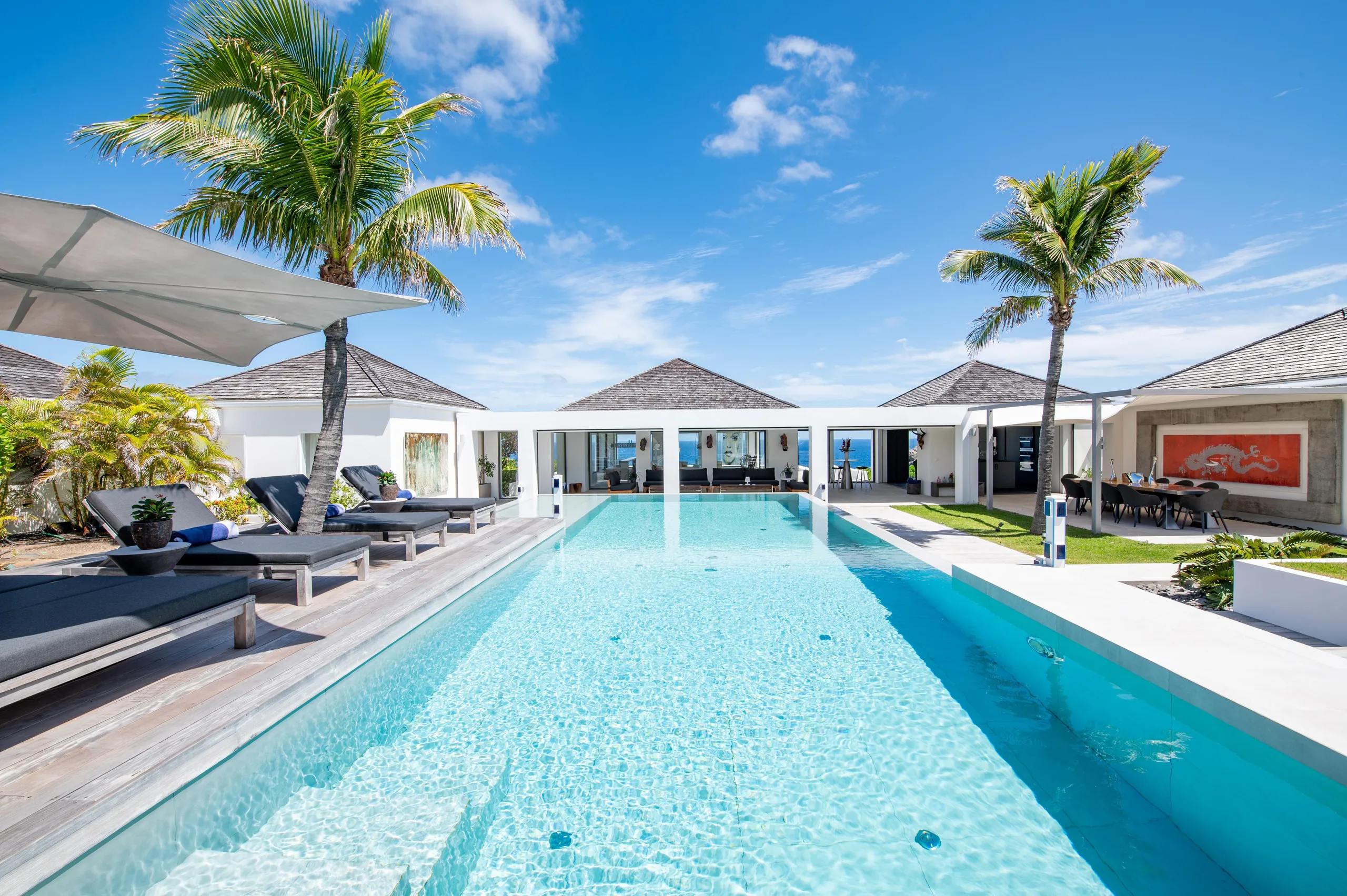 Exceptional Architectural Estate with Private Pool and  Panoramic Ocean VIews — photograph 4