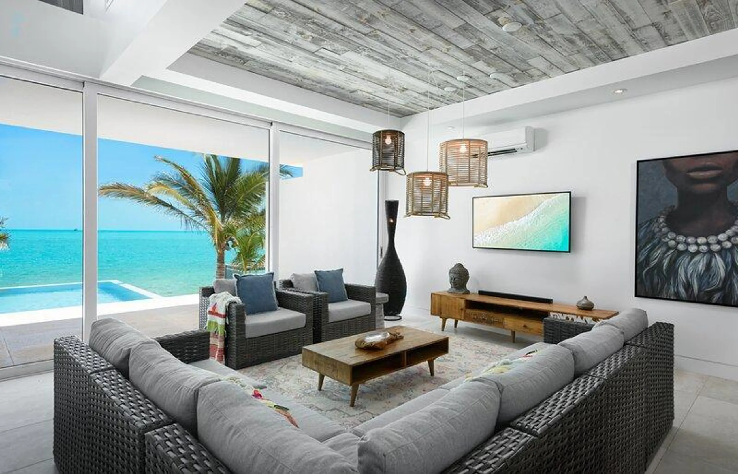 Turks and Caicos Grand Luxury Oceanfront Vacation Villa with Breathtaking Views — photograph 7