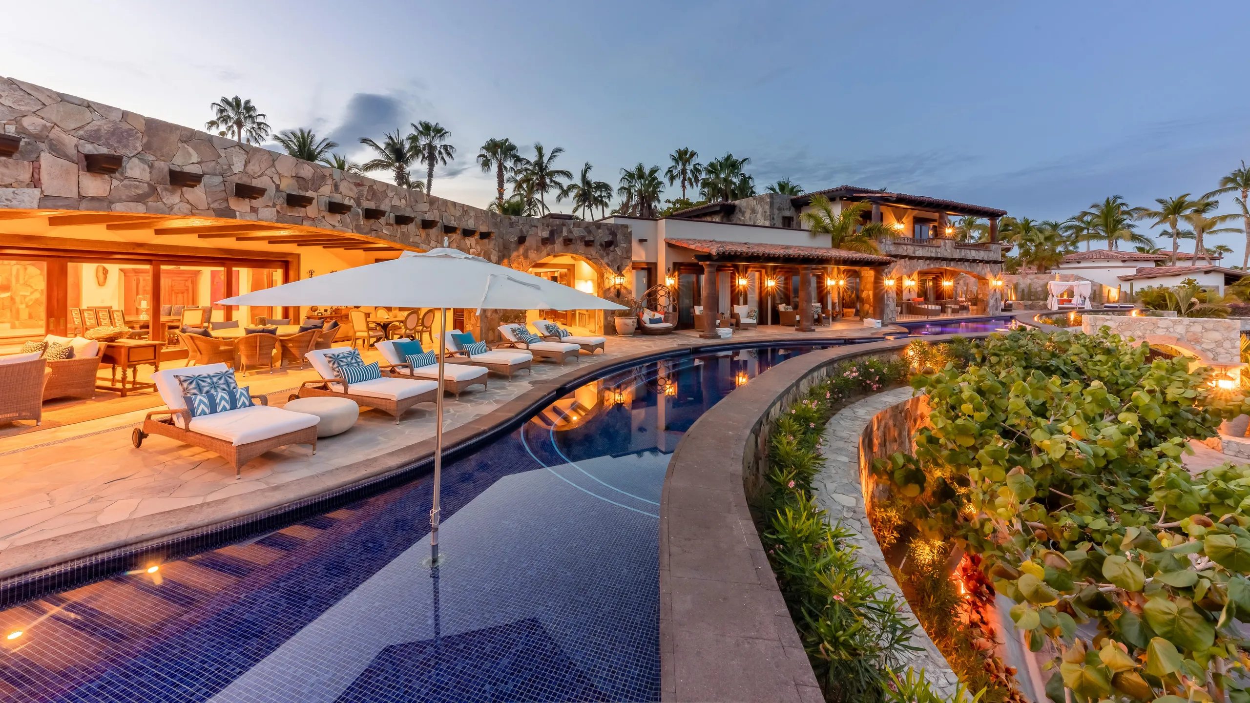 Glamorous Six-Bedroom Villa with Private Beach Access, 100-Foot Pool & Panoramic Ocean Views, Los Cabos