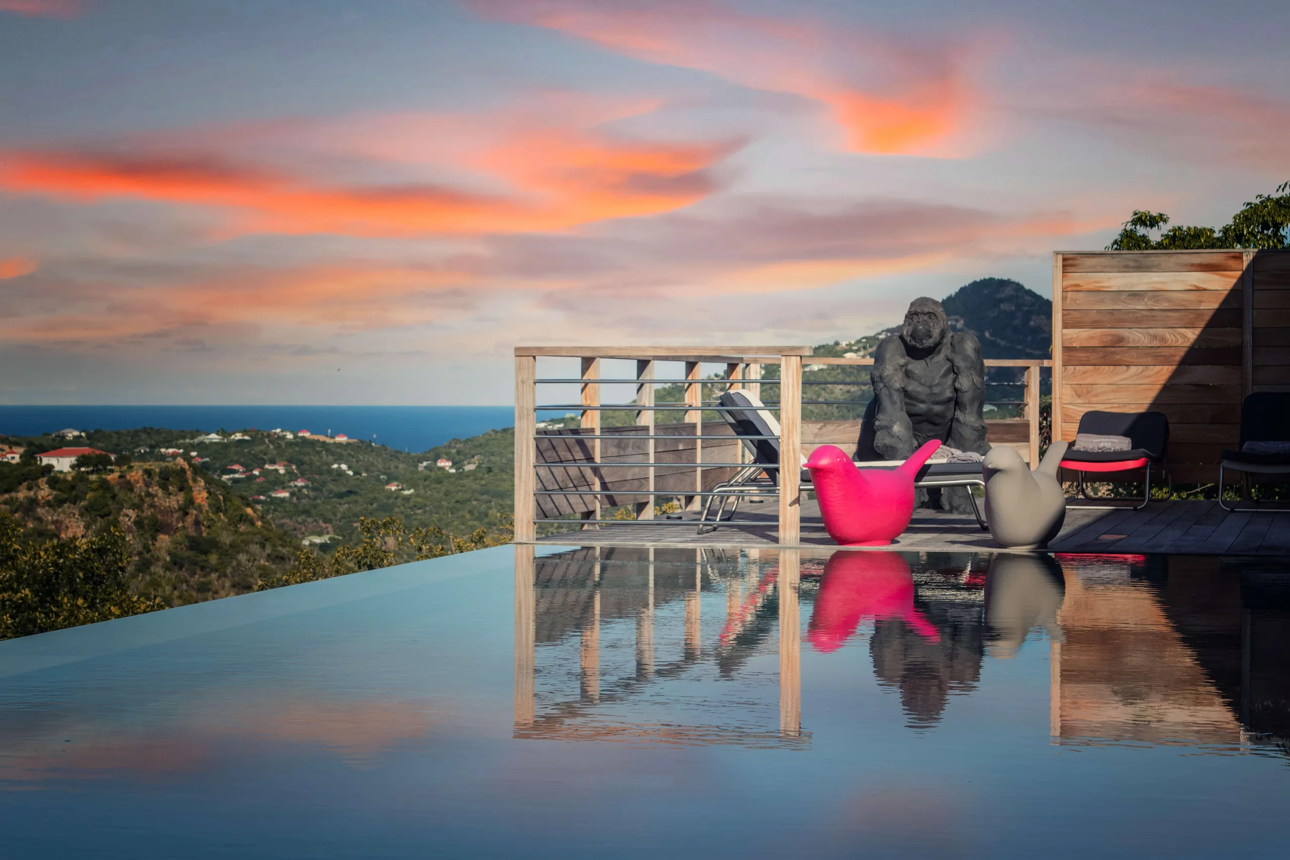 Elegant and Contemporary Style Villa with Infinity Pool with Stunning Views — photograph 7