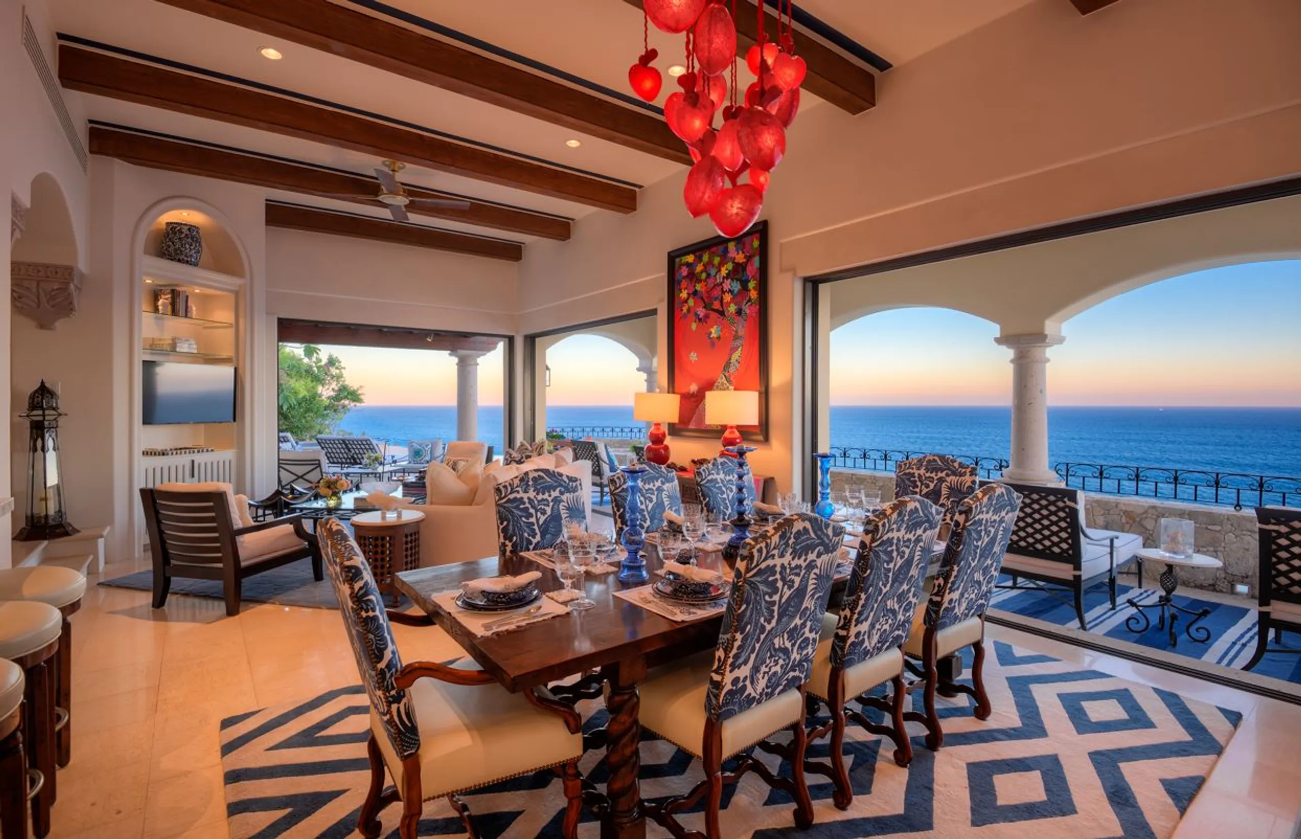 Exquisite Sea-Facing Villa in Los Cabo with Private Infinity Pool and Jacuzzi — photograph 6