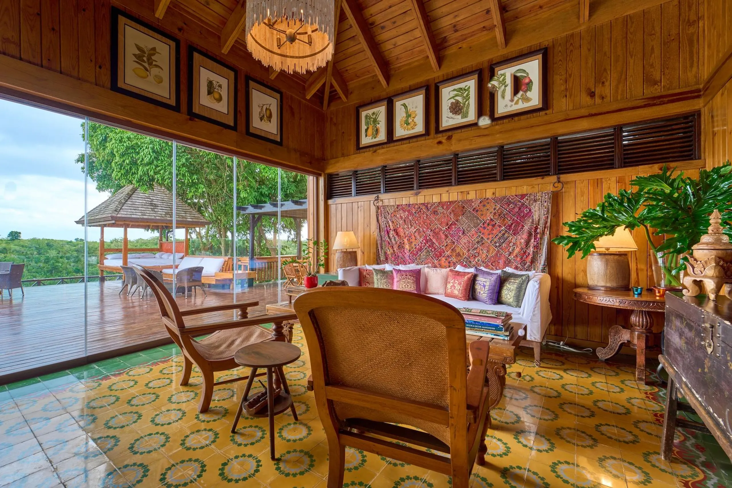 Exquisite 5BR Villa with Breathtaking River and the Caribbean Sea Views — photograph 10