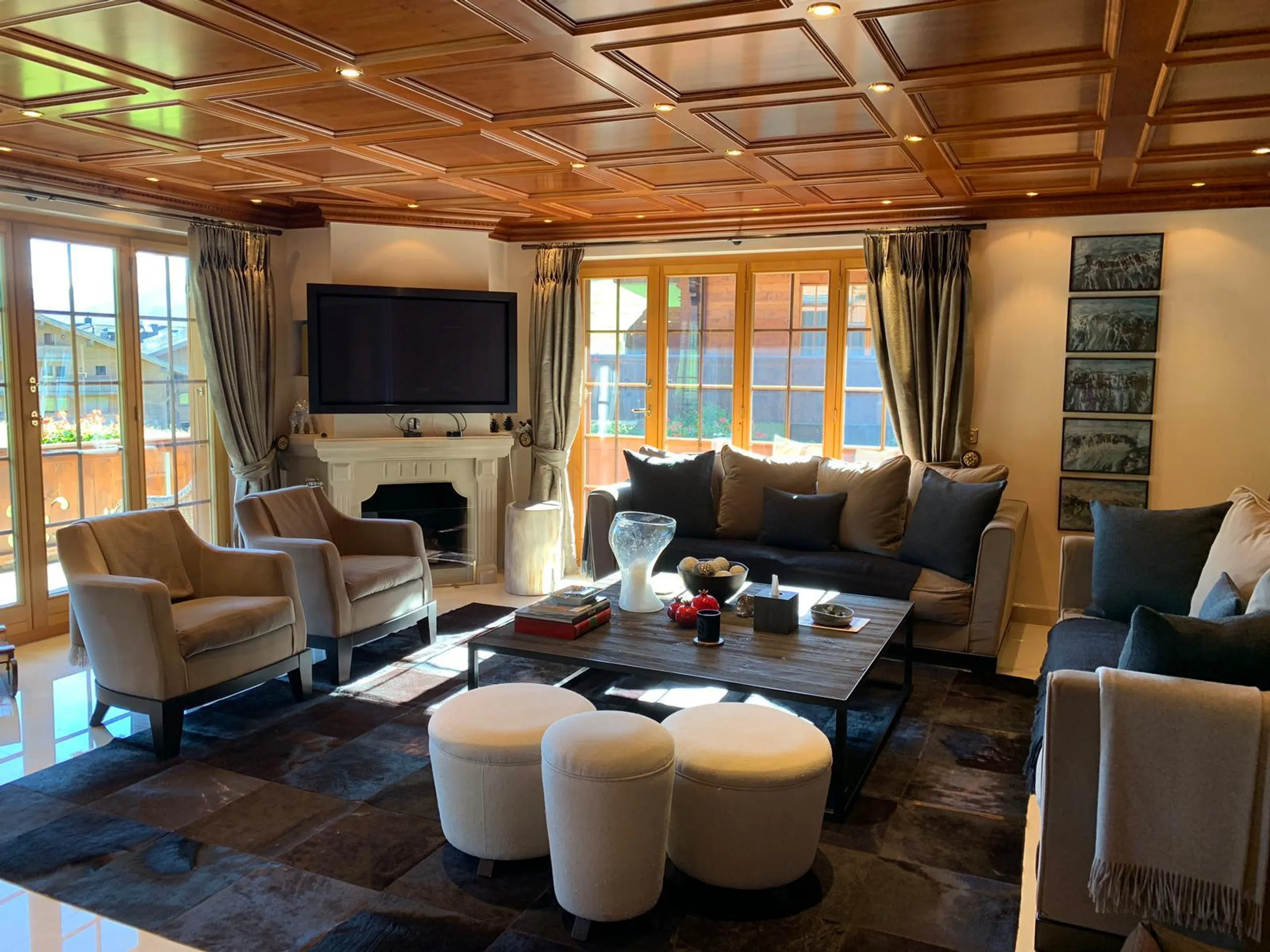 Deluxe Luxury Chalet in Saanen with Stunning Views — photograph 6