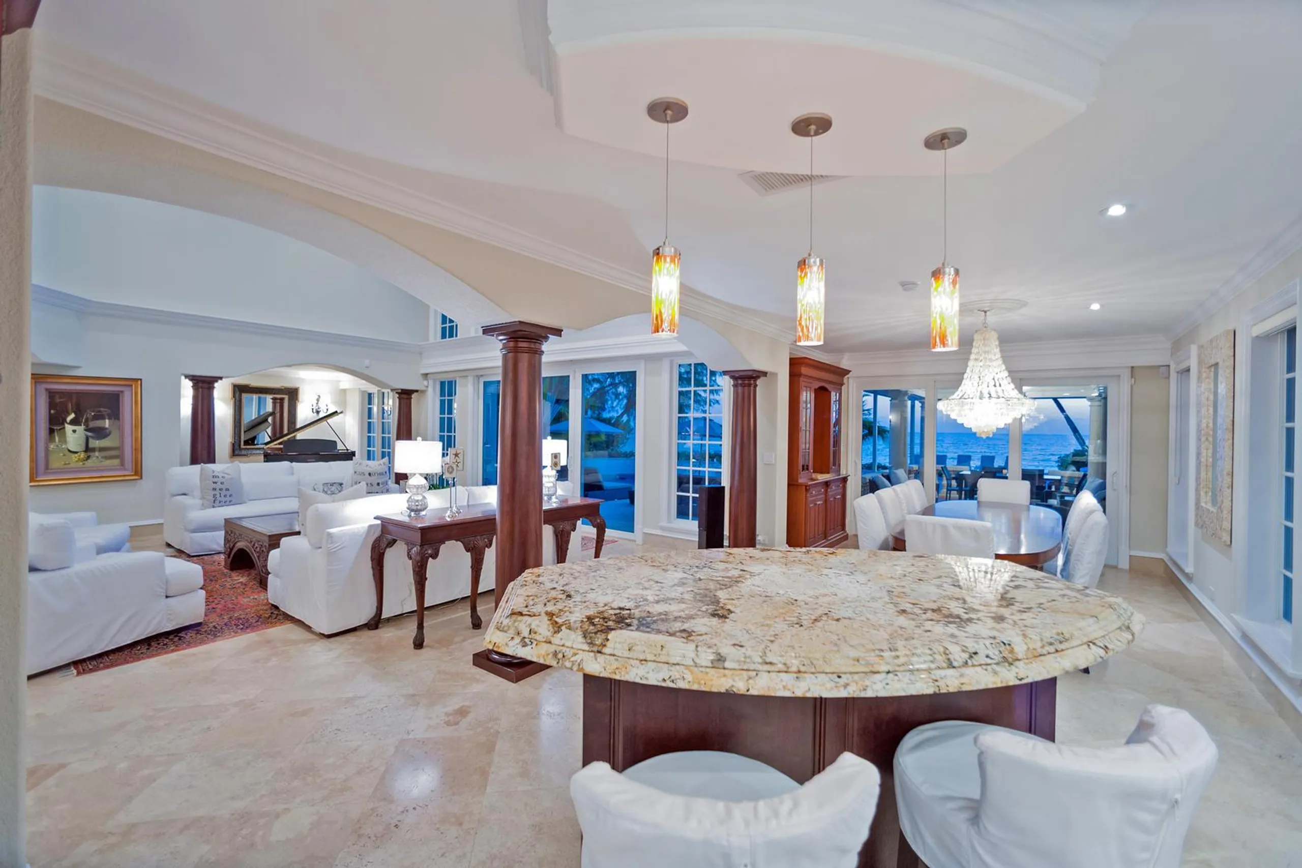 Seven Mile Serenity Estate: A West Bay Getaway with Private Resort Pool and Beach — photograph 9