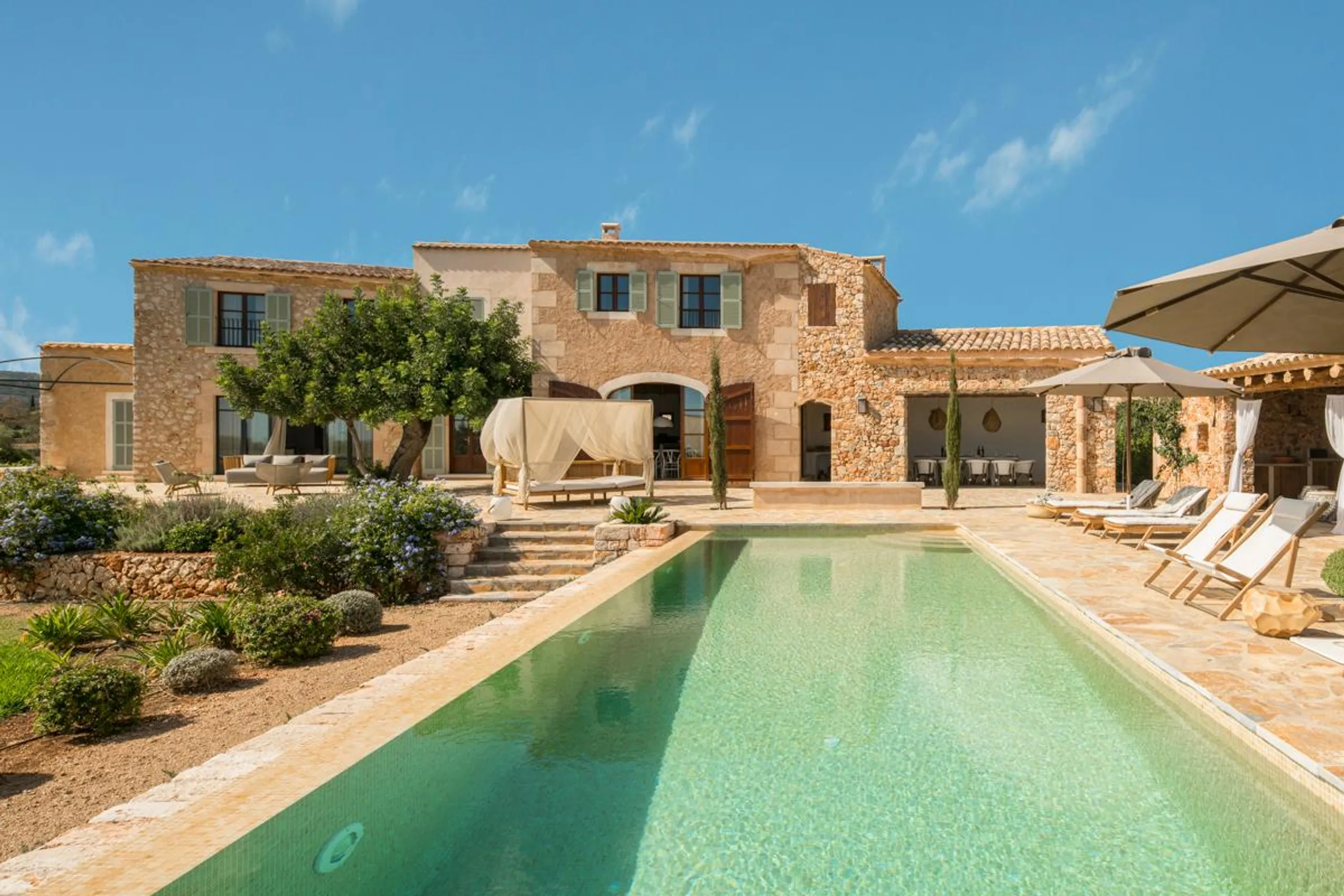Refined Rustic 5-Bedroom Villa with Private Infinity Pool and Mondragó Nature Reserve Views, Santany