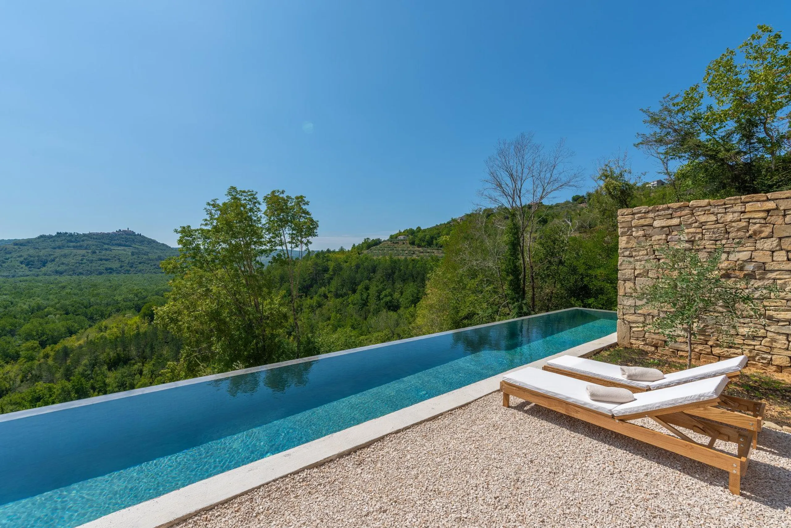 Spectacular Villa in Istria with Pool and Stunning Landscapes — photograph 5