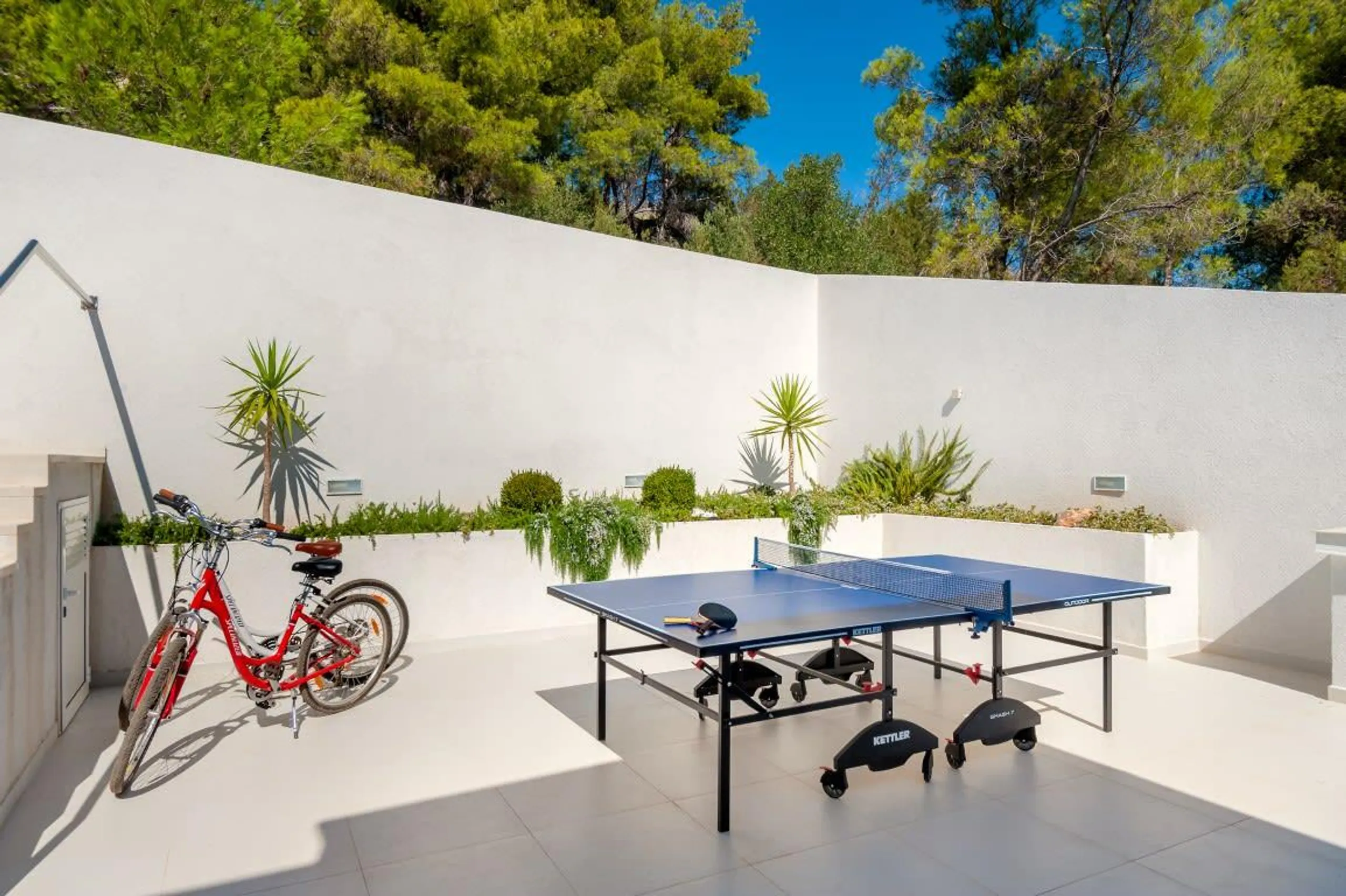 Exquisite Modern Villa in the Quiet Bay of Bobovisca — photograph 12