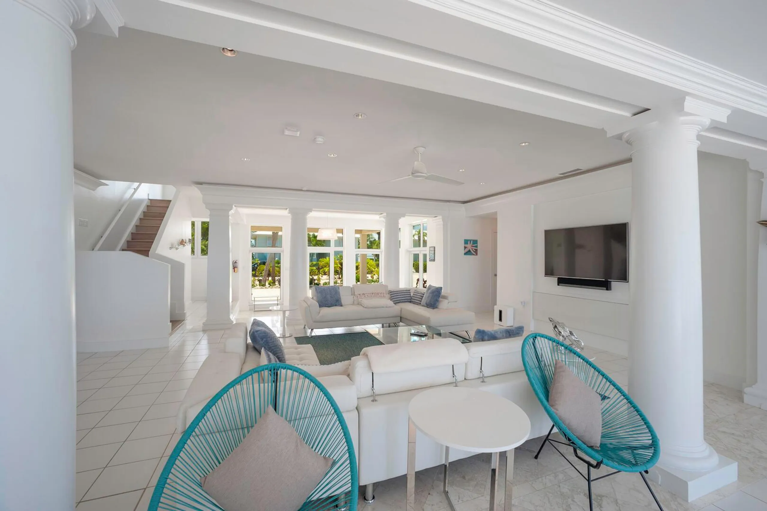 Cayman Kai Crystal Waters Estate with Private Resort Pool,  Beach, and Dock — photograph 9
