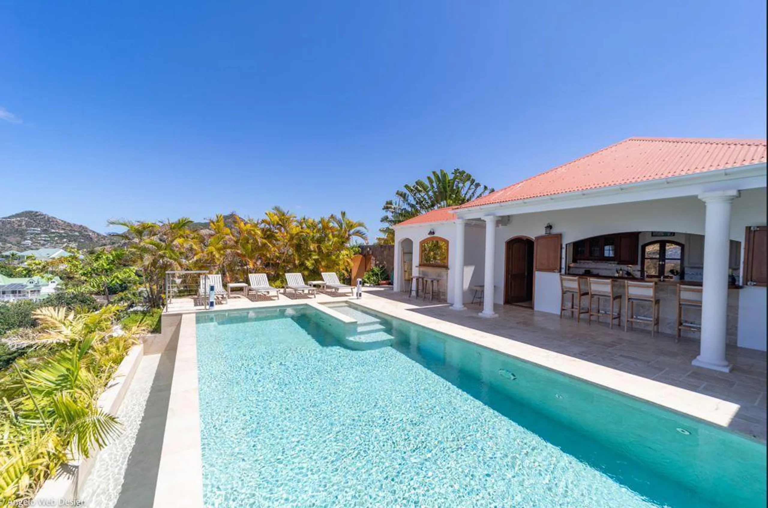 Serenity by the Sea: Charming Villa with Ocean View and Private Pool — photograph 4