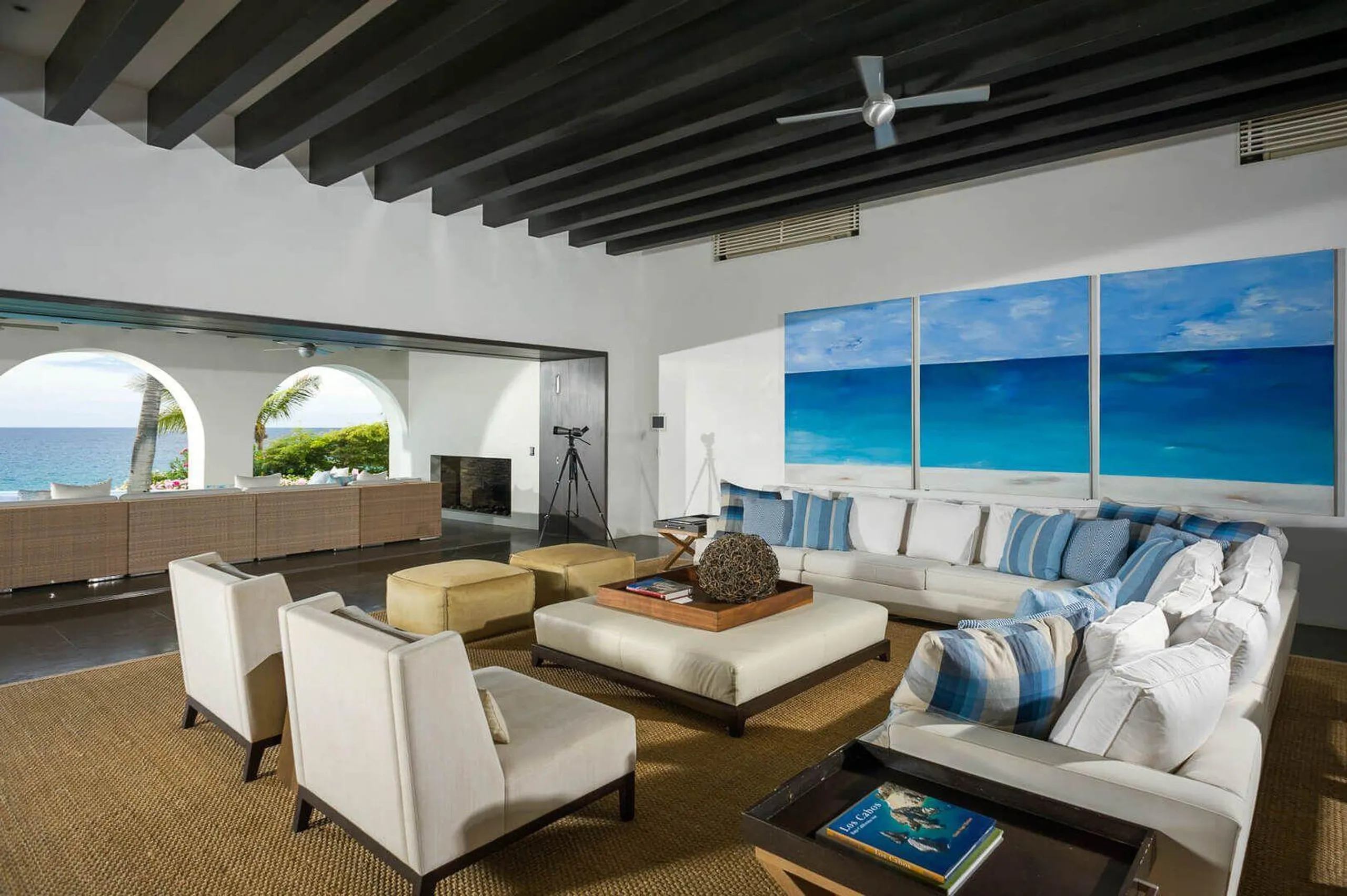 Impeccable Puerto Los Cabos Luxury Estate with Infinity Pool and Ocean Views — photograph 12