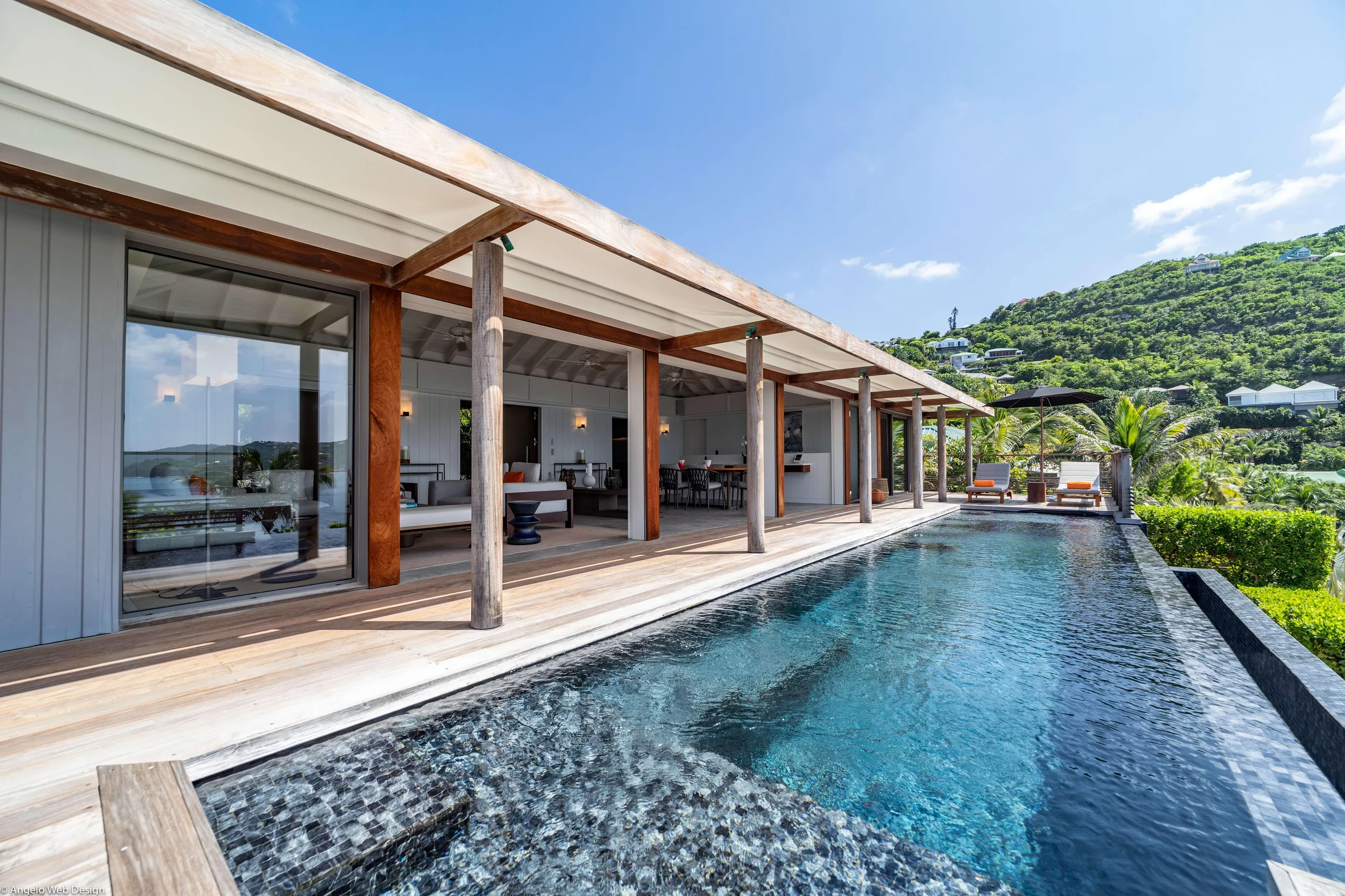 Private Paradise with Spectacular Ocean Views — photograph 8