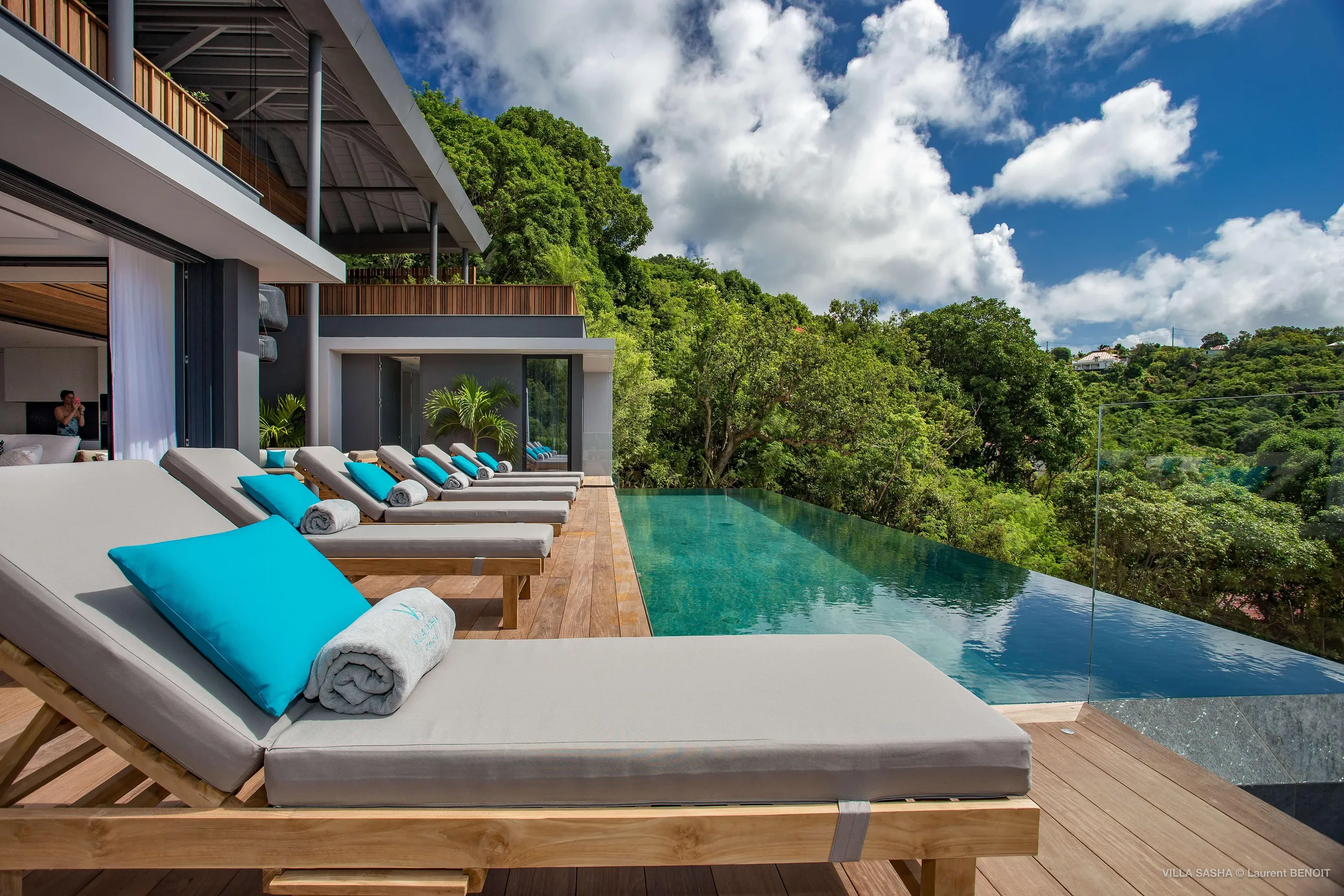 Chic Tropical Villa with Ocean Views in Corossol, St. Barths — photograph 6