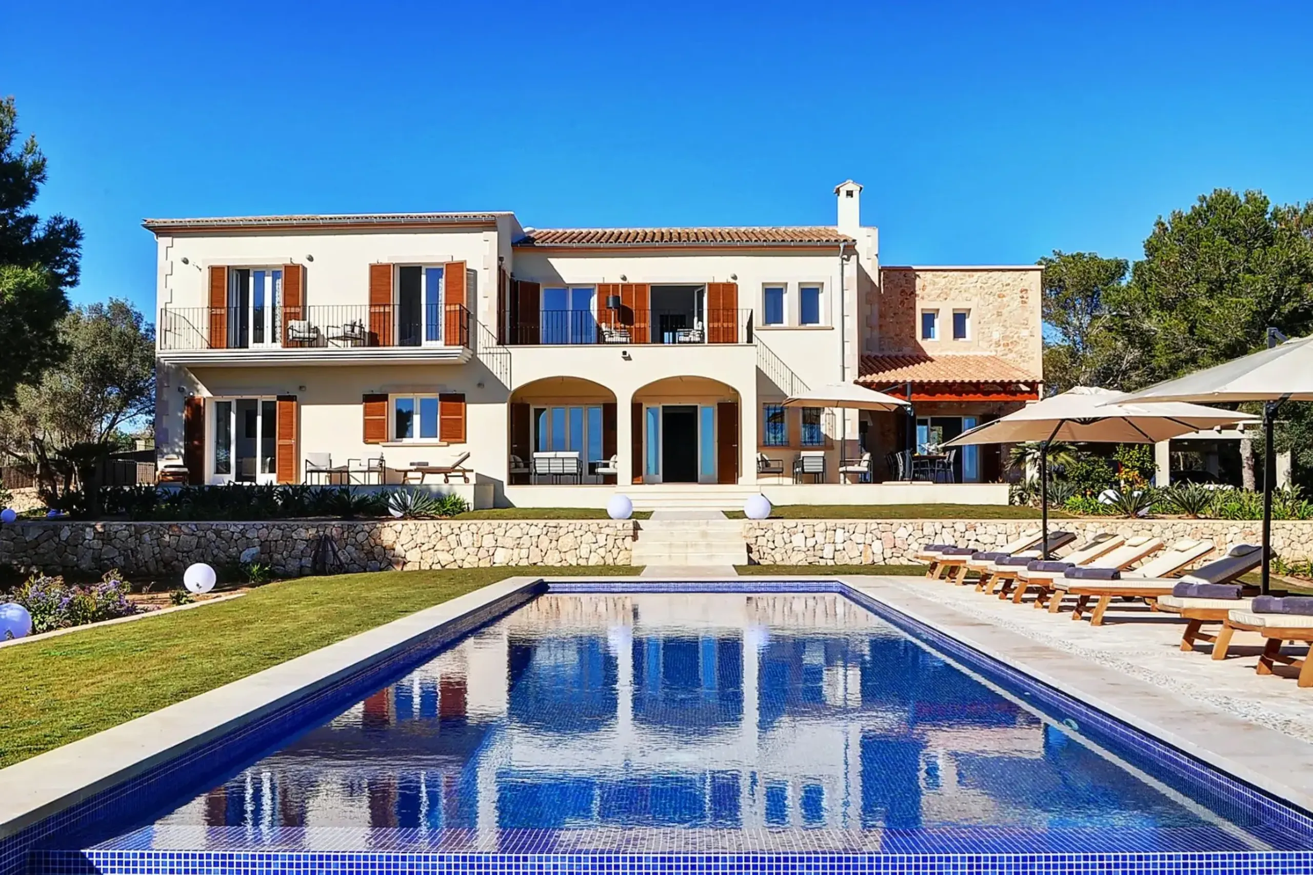 Majestic Mallorca Estate with Private Pool and Garden Grounds, Mallorca