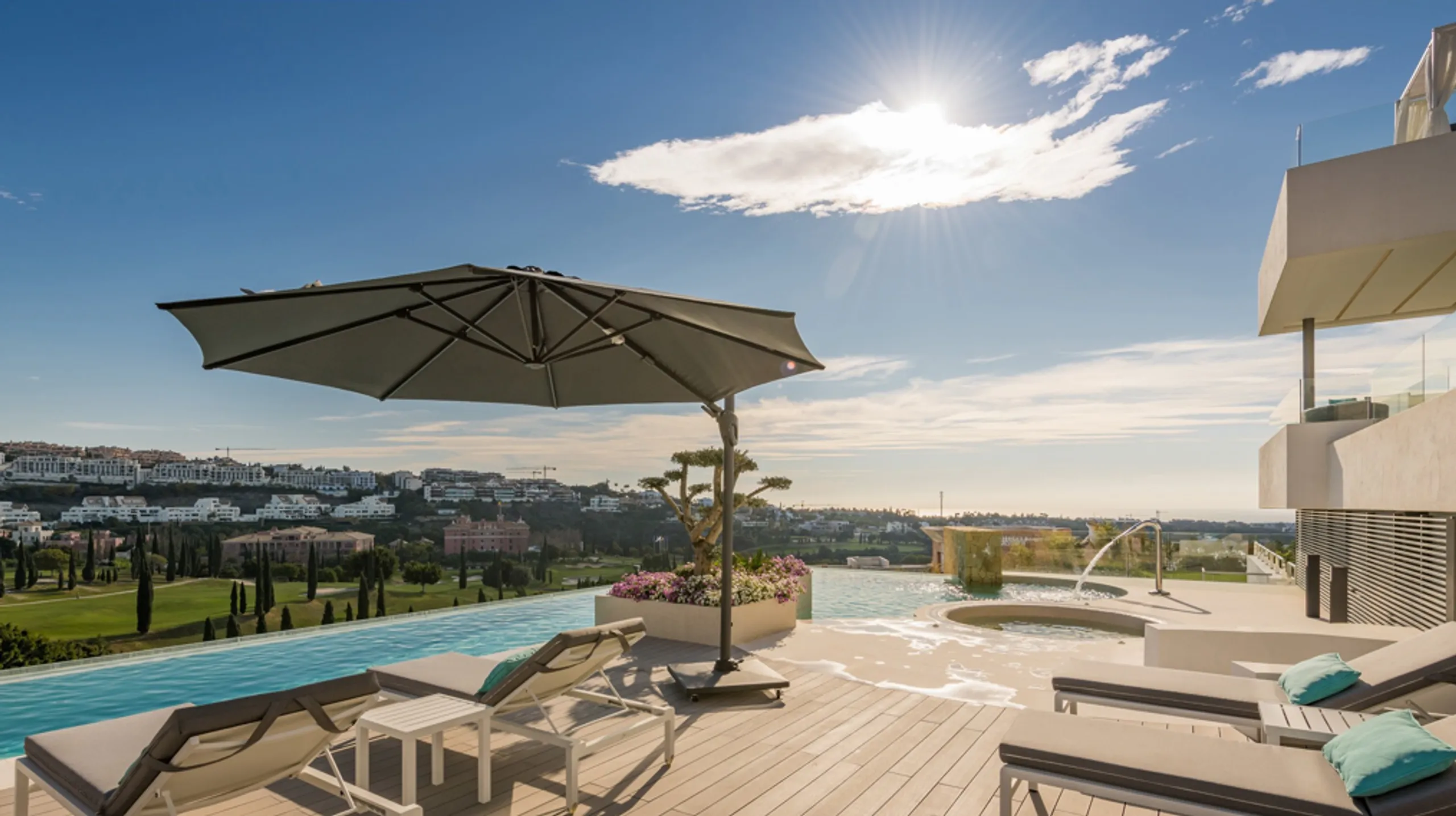Contemporary 5-Star Escape with Pool, Ocean, and Breathtaking Views VILLAWAY® — photograph 3