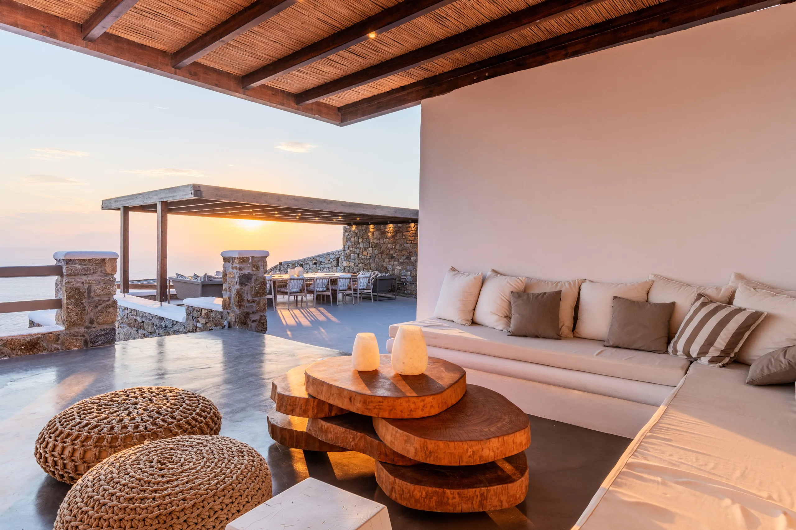 Deluxe Paradise in Fanari with Infinity Pool, Alfresco Jacuzzi and Aegean Sea Views — photograph 9