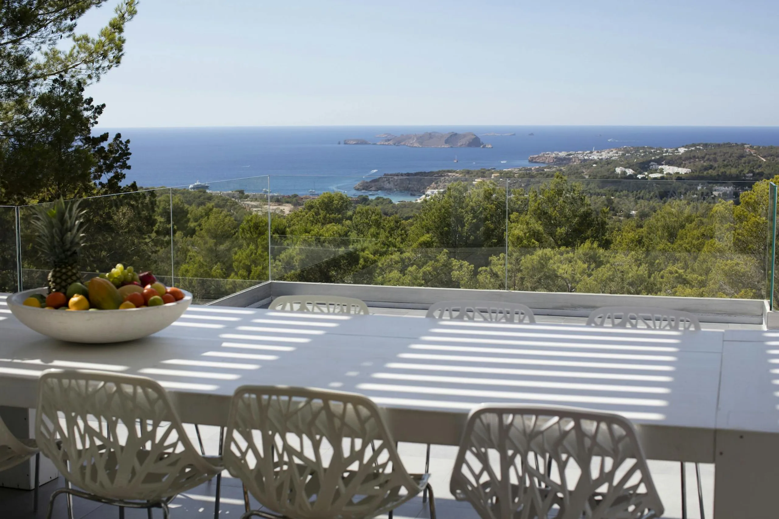 Marvelous Modern villa in Ibiza with Private Pool and Ocean Views — photograph 9