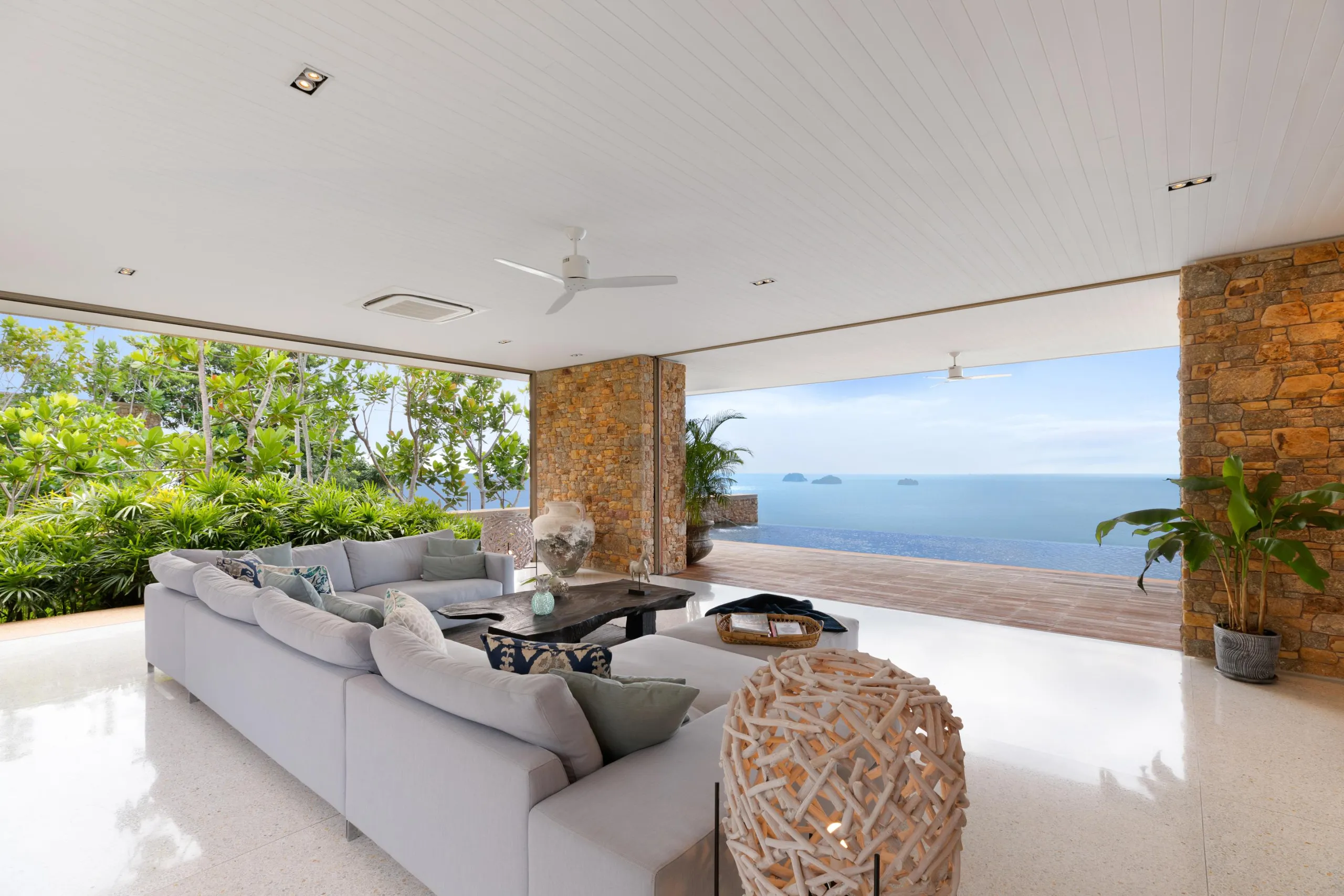 Sensational Hillside Villa in Taling Ngam with Stunning Five Islands Views — photograph 5
