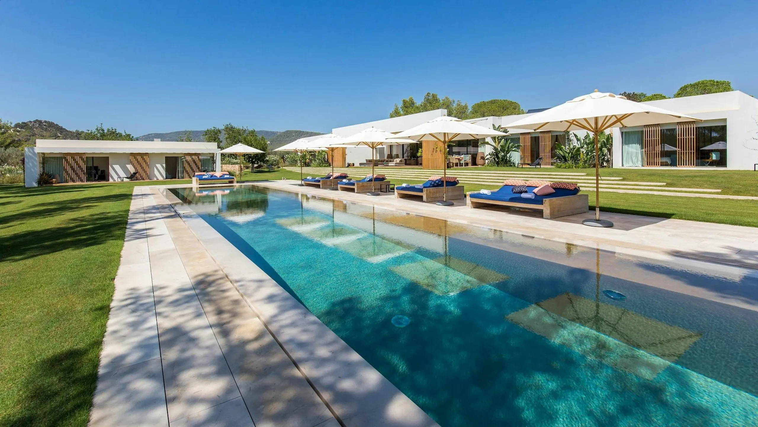 Palatial Paradise Estate in Ibiza with Private Pool and Gazebo, Ibiza
